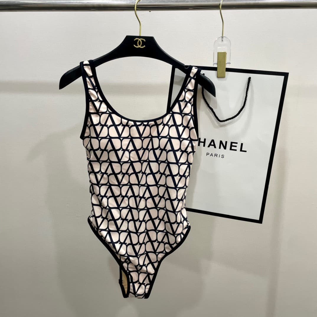 C24838 Valentino swimsuits — image 4