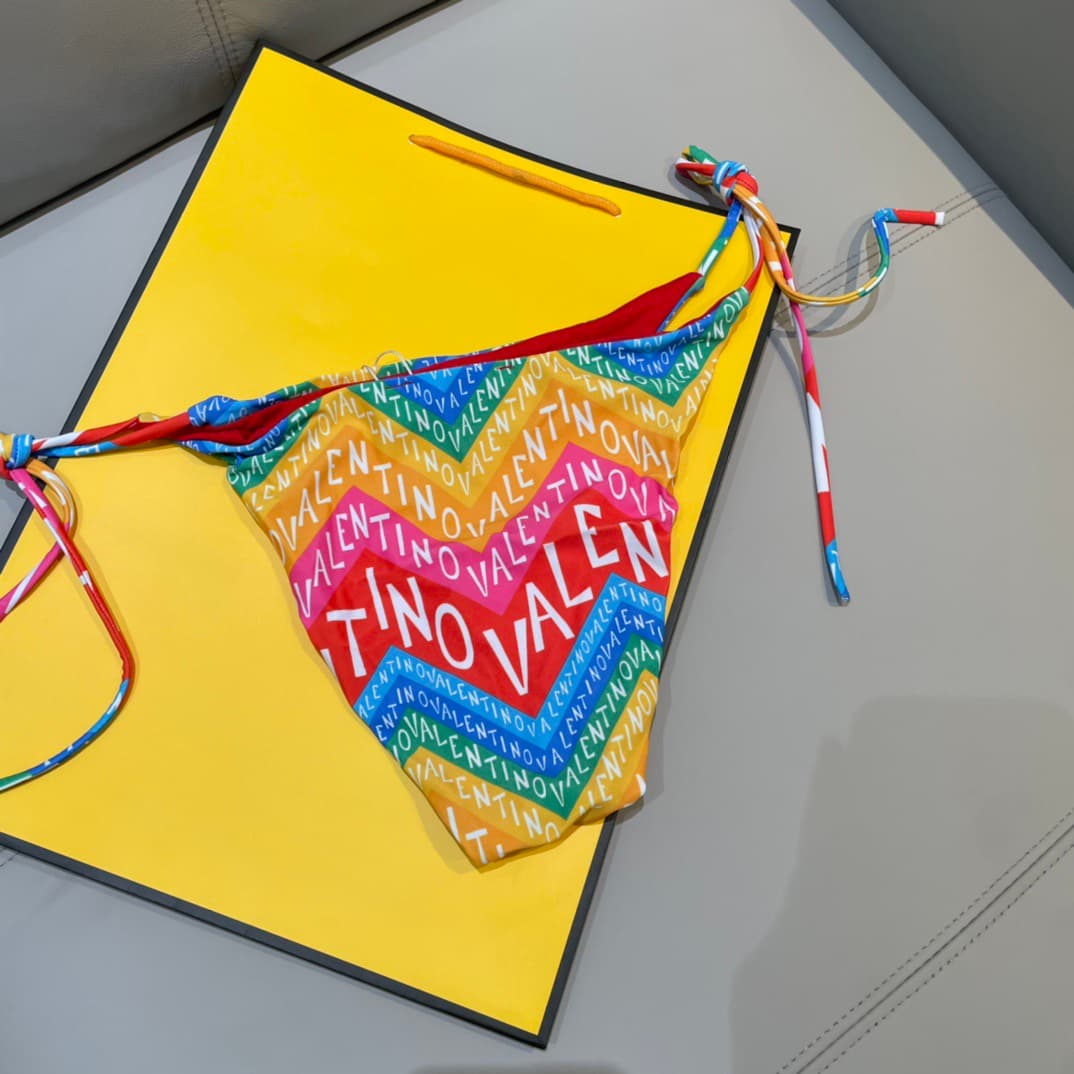 C24837 Valentino swimsuits — image 7