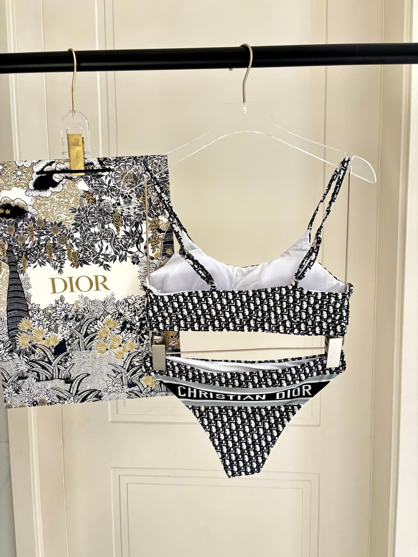 C18401 Dio boutique’s new three-piece set bikini and dress 😍🥰 It’s a swimsuit suitable for various situations 🏊‍♀️ – at the beach, in swimming pools, hot springs, water parks, and for rafting too 😌 — image 8