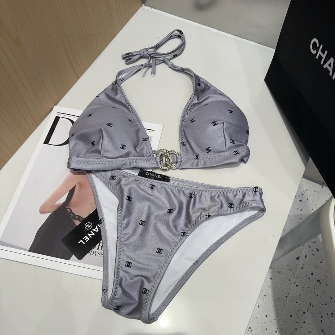 C24927 【♥️🍿️ Gao Banben with Packaging】 Chanel swimsuits — image 3