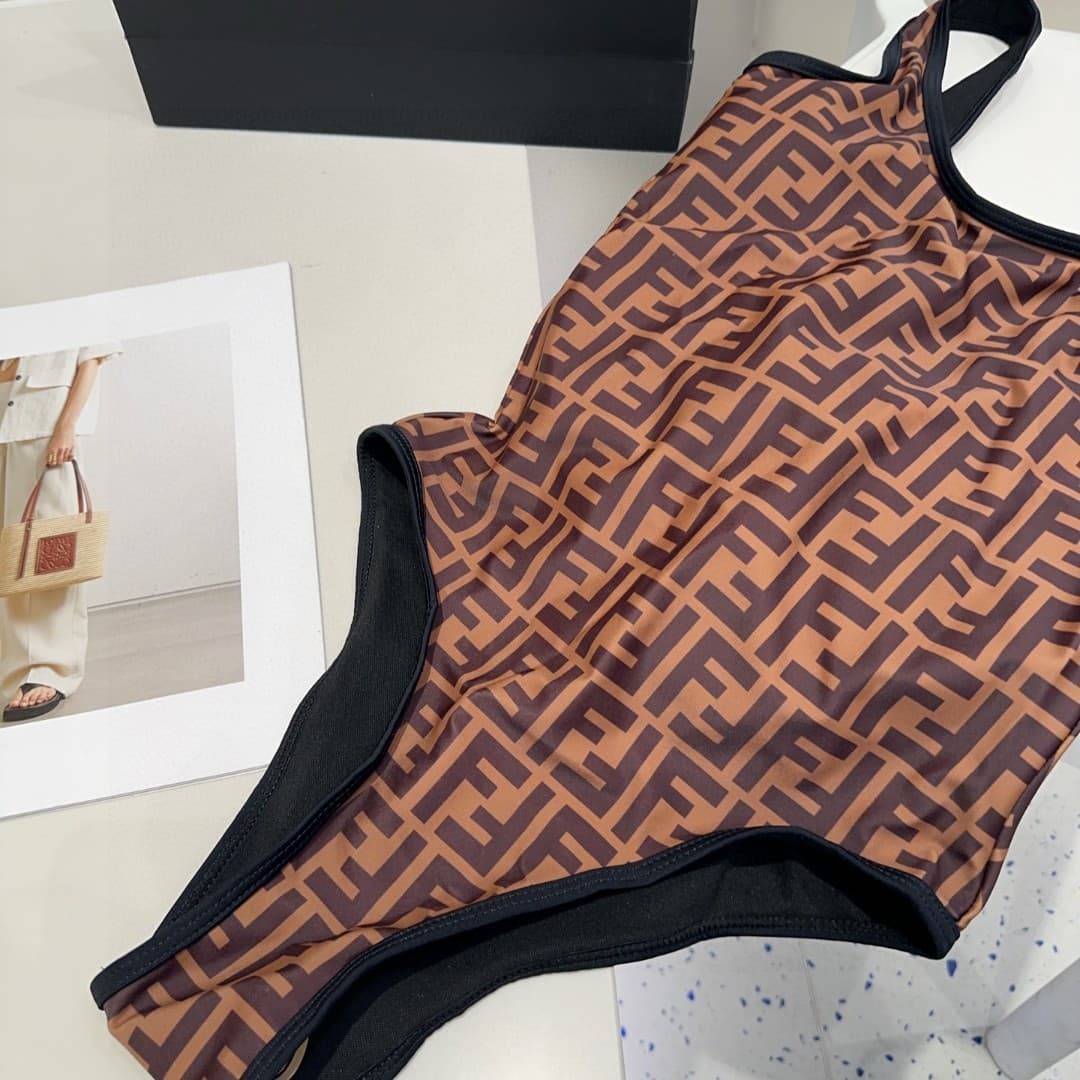 C24923 【♥️🍿️ Gaobanben with packaging】Fendi swimsuits — image 4