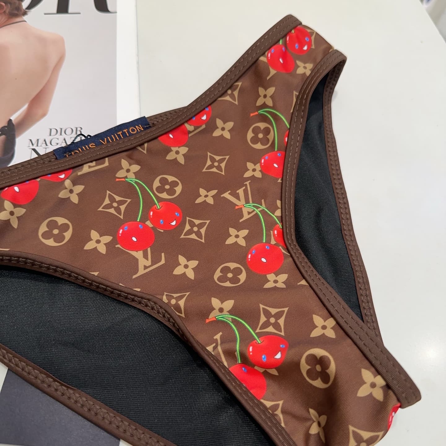 C24864 Lv swimsuit — image 6