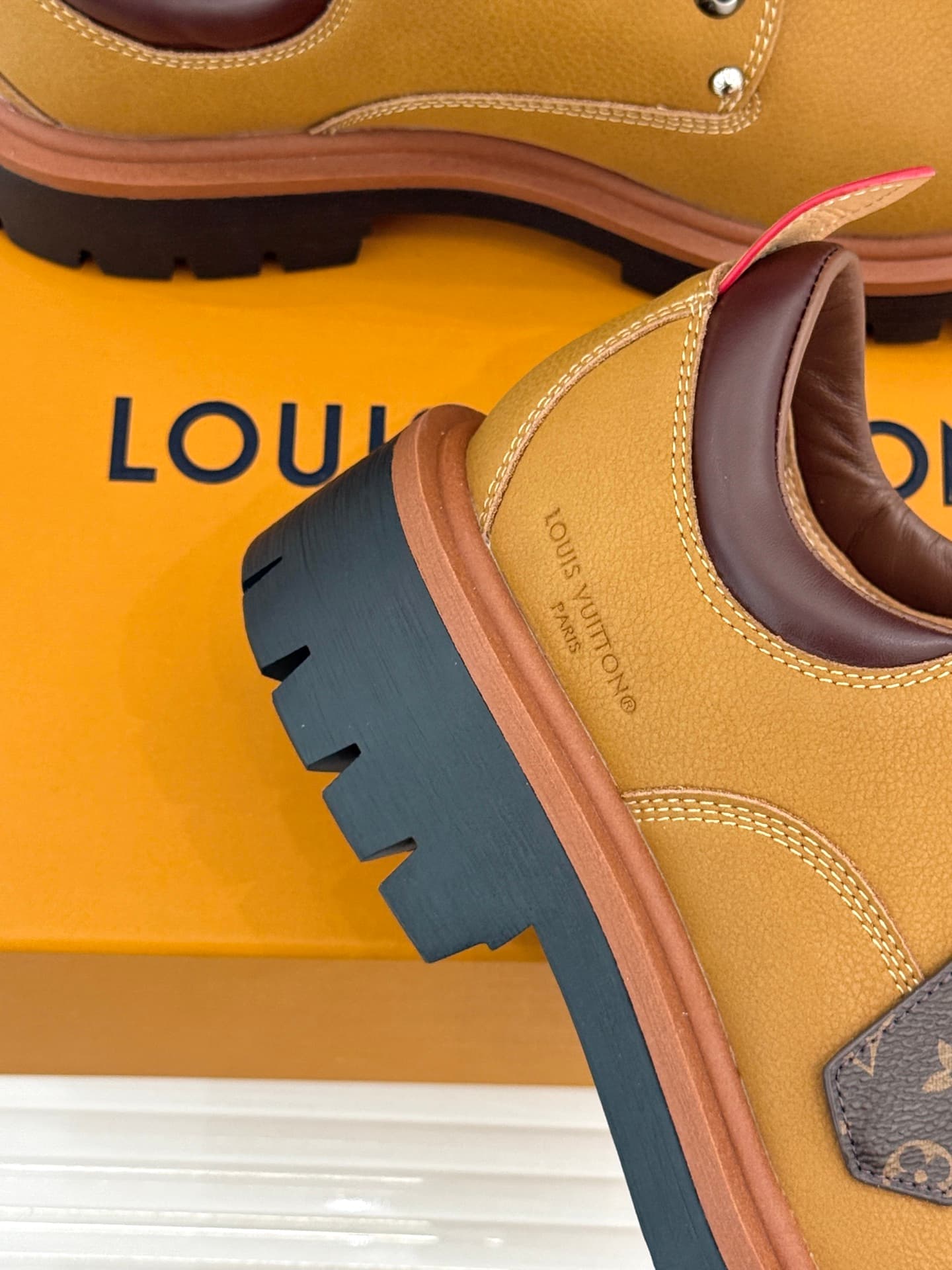 D9082 🏧𝐋𝐕 Remix derby new product — image 6