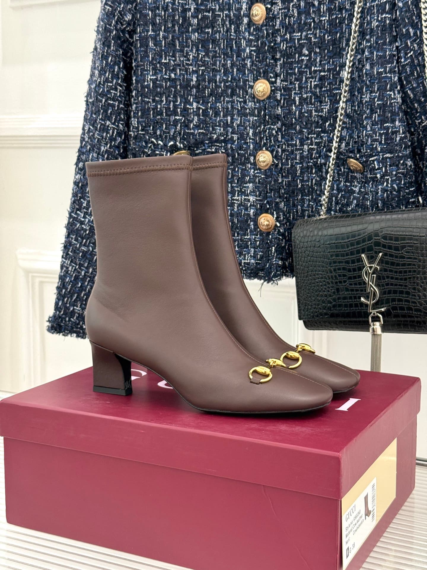 D6889 Factory price 💰 Short boots, long boots — image 1