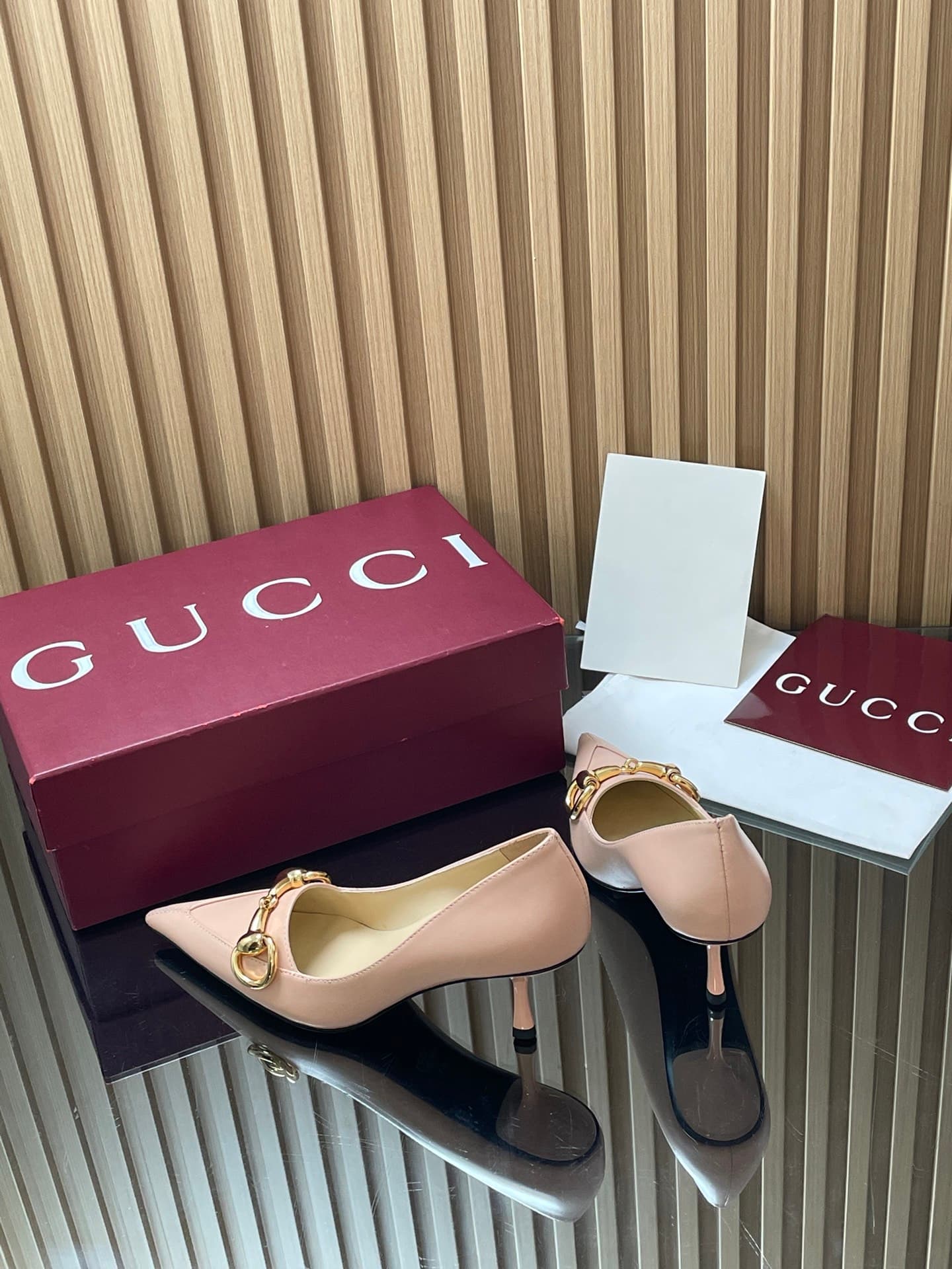 D6882 GuCC High-End Collection 2026 Spring/Summer Boulevard Early Autumn Series’ first model, new design 🆕 High heels, large size with horse buckle fastenings, low heel shoes, stylish high-heel fashion shoes with pointed toe 🔥 Authentic original quality!  — image 7