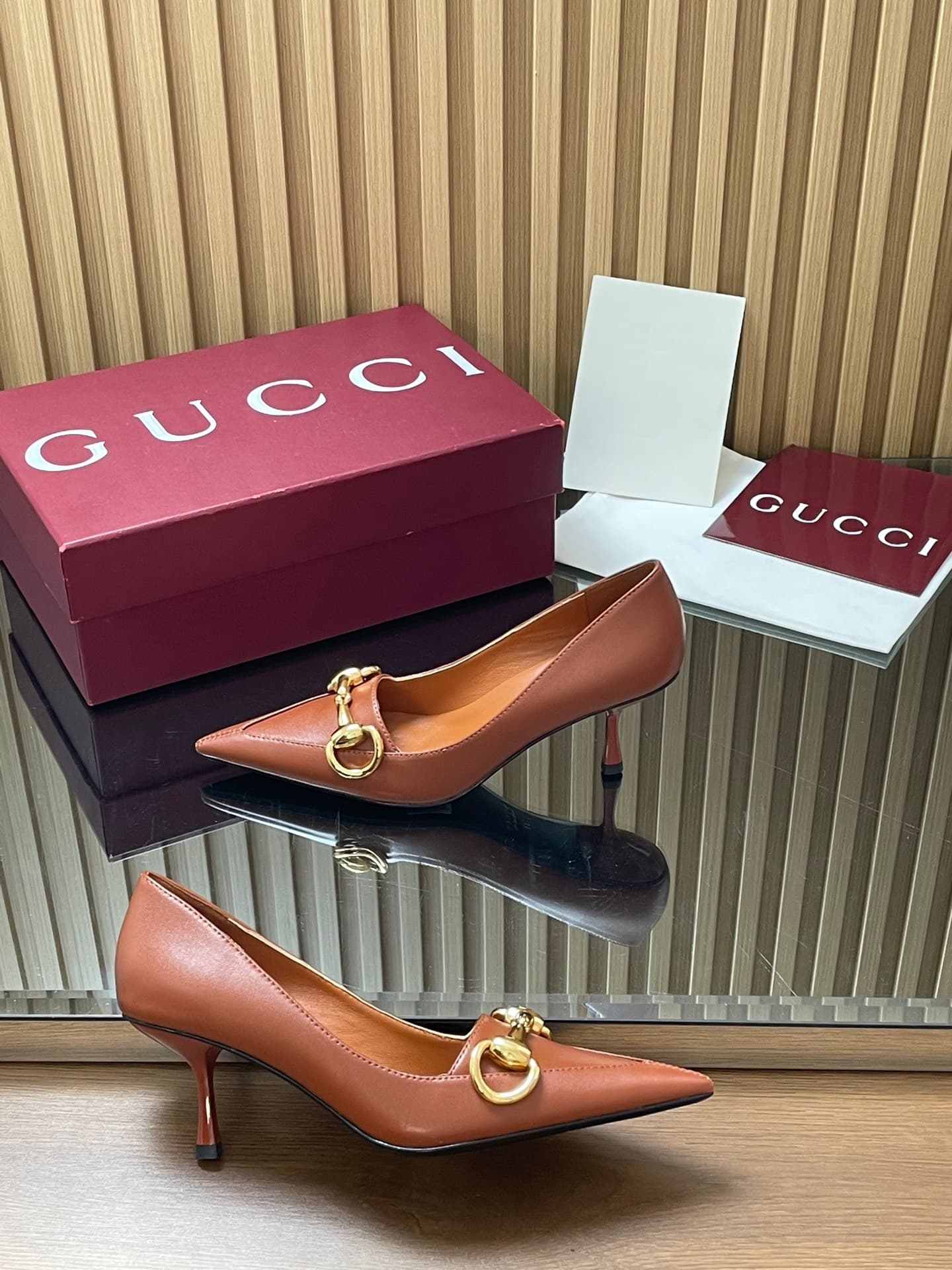 D6881 GuCC High-End Collection 2026 Spring/Summer Boulevard Early Autumn Series First Release, New Design 🆕 High heels, large size with horse buckle fastenings, low-toe style, tall heels, elegant women’s shoes 🔥 Authentic original quality! Every detail is — image 7