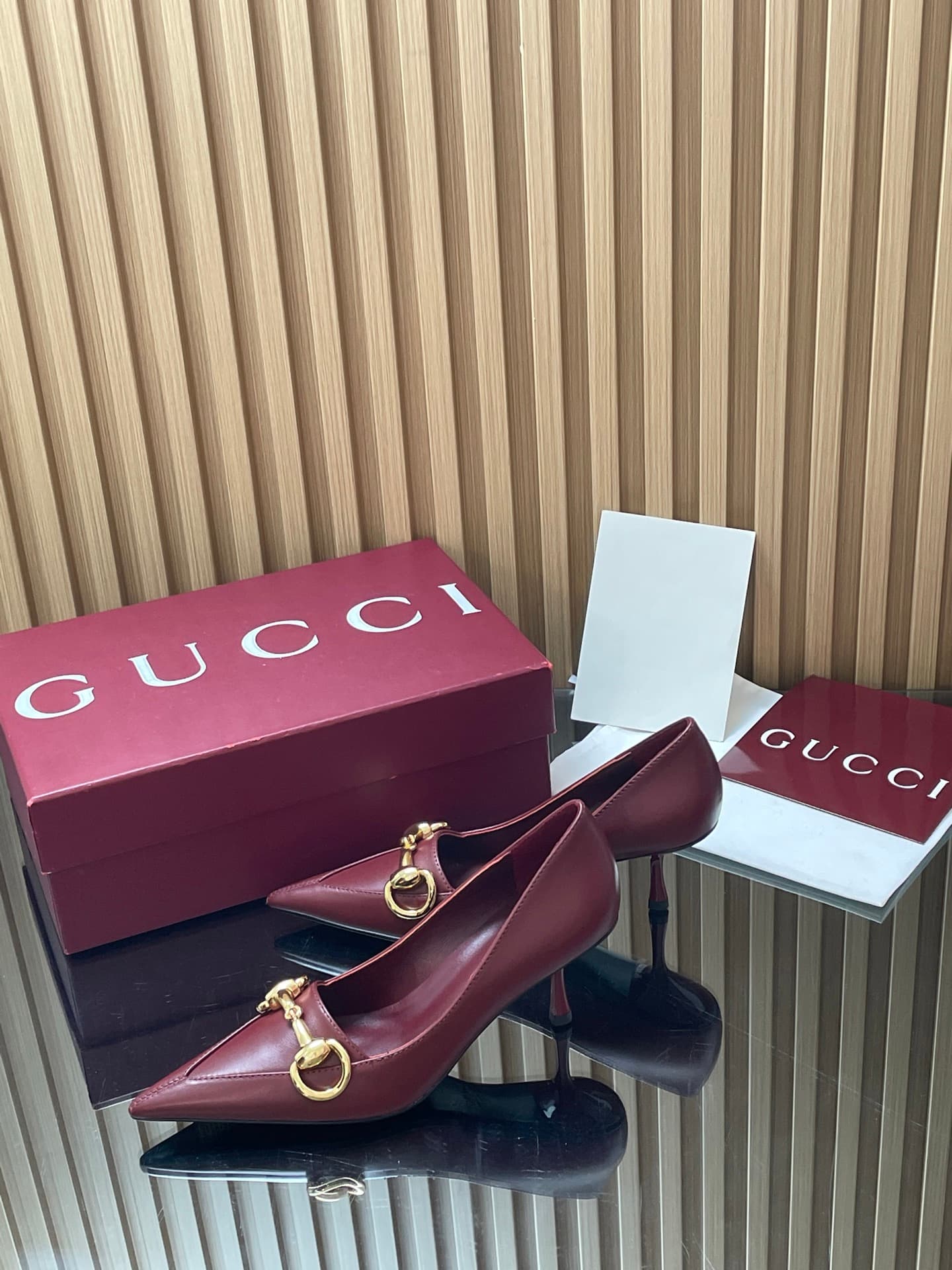 D6880 GuCC High-End Collection 2026 Spring/Summer Boulevard Early Autumn Series First Release, New Design 🆕 High heels, large size with buckle fastenings, low-toe style, tall heels, stylish and elegant shoes 🔥 Authentic original quality! Every detail is c — image 4