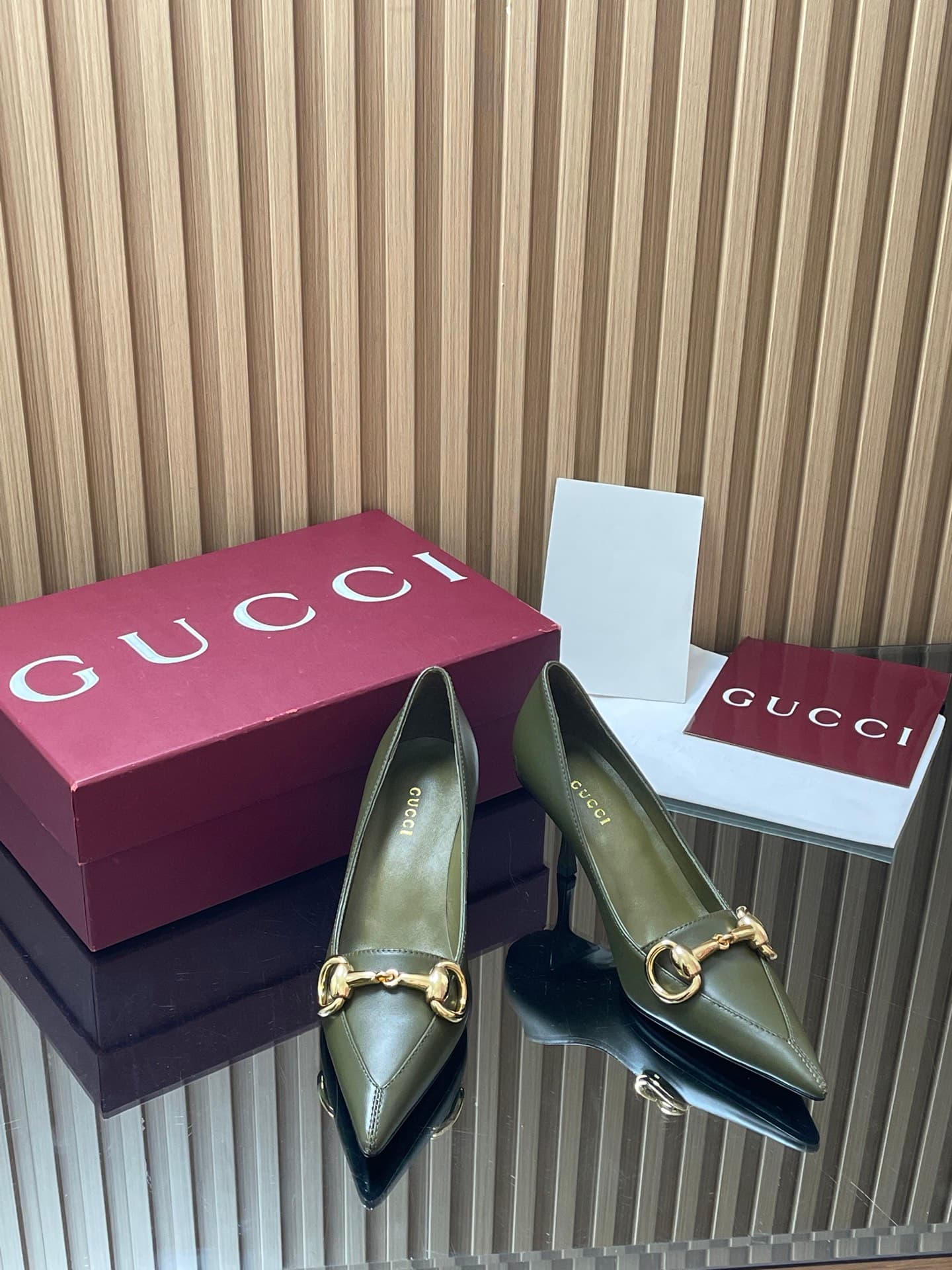 D6879 GuCC High-End Collection 2026 Spring/Summer Boulevard Early Autumn Series First Release, New Design 🆕 High heels, large size with horse buckle, low heel, stylish high heels for women 🔥 Authentic original quality! Every detail is carefully crafted, c — image 2