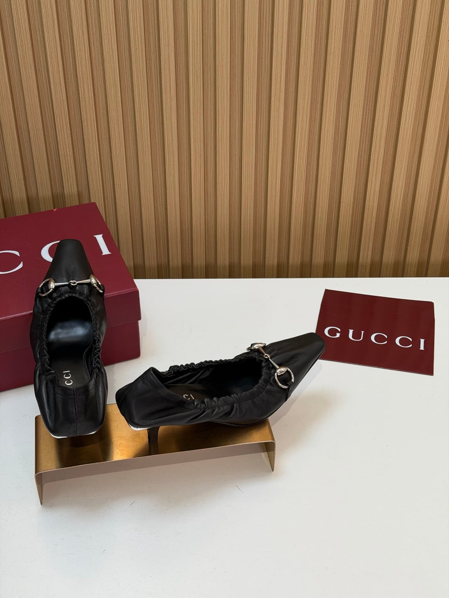 D6871 2026 early autumn 🆕 GUCCI high-end boutique Vittoria series elastic laces, rubber straps, breathable women’s shoes for spring and autumn new products 🆕 Gucci small block toe series mid-calf, breathable sandals 😍 horse buckle back-pocket heel shoes ‼ — image 5