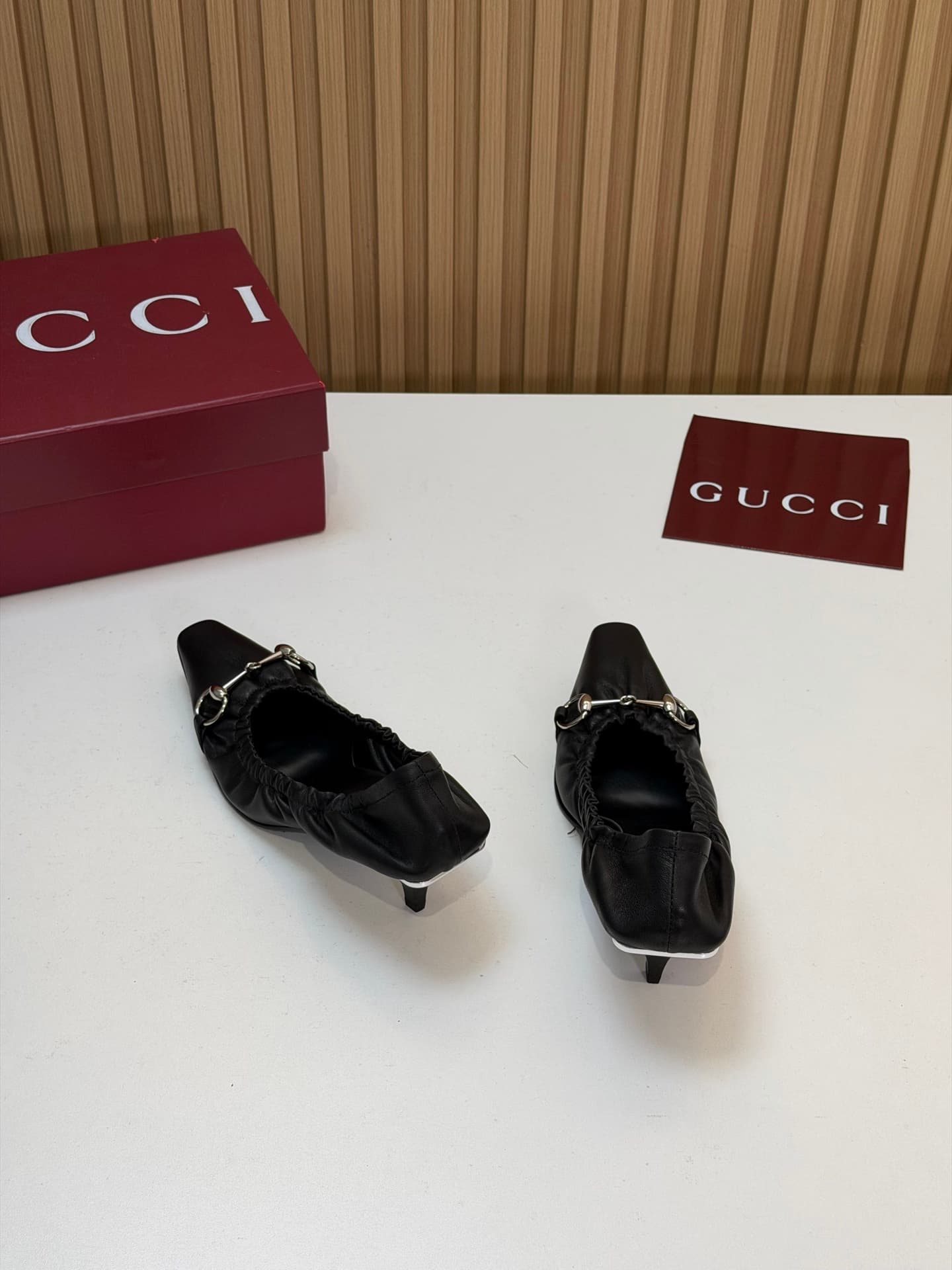 D6871 2026 early autumn 🆕 GUCCI high-end boutique Vittoria series elastic laces, rubber straps, breathable women’s shoes for spring and autumn new products 🆕 Gucci small block toe series mid-calf, breathable sandals 😍 horse buckle back-pocket heel shoes ‼ — image 6