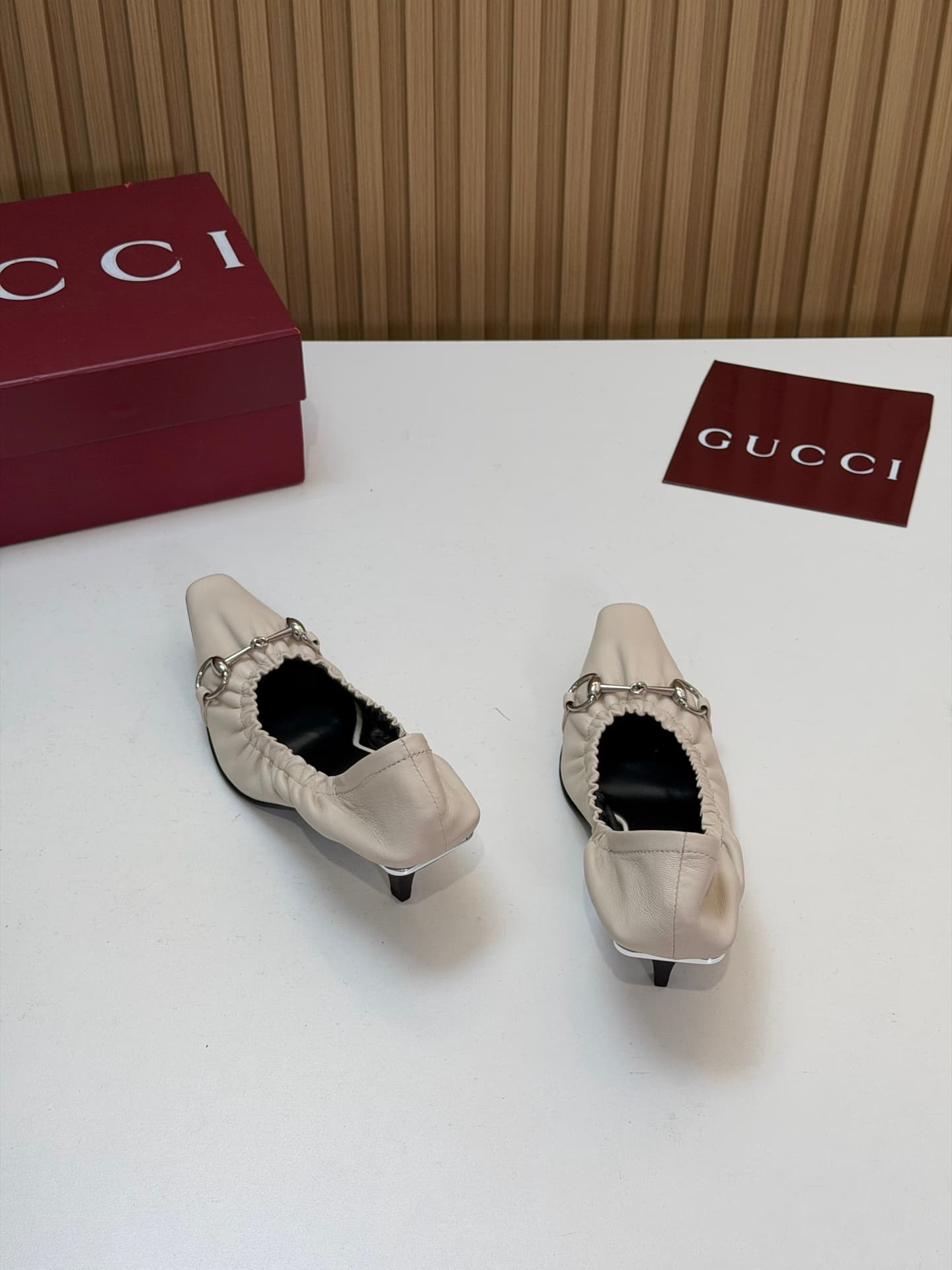 D6873 2026 Early Autumn 🆕 GUCCI High-end boutique Vittoria series elastic laces, rubber straps, breathable women’s shoes for spring and autumn new products 🆕 Gucci small square-toe series mid-height, breathable sandals 😍 Horsebit back-padded cat heel shoe — image 6