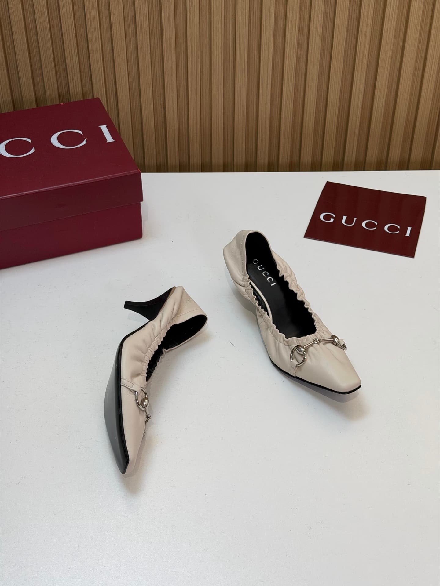 D6873 2026 Early Autumn 🆕 GUCCI High-end boutique Vittoria series elastic laces, rubber straps, breathable women’s shoes for spring and autumn new products 🆕 Gucci small square-toe series mid-height, breathable sandals 😍 Horsebit back-padded cat heel shoe — image 7