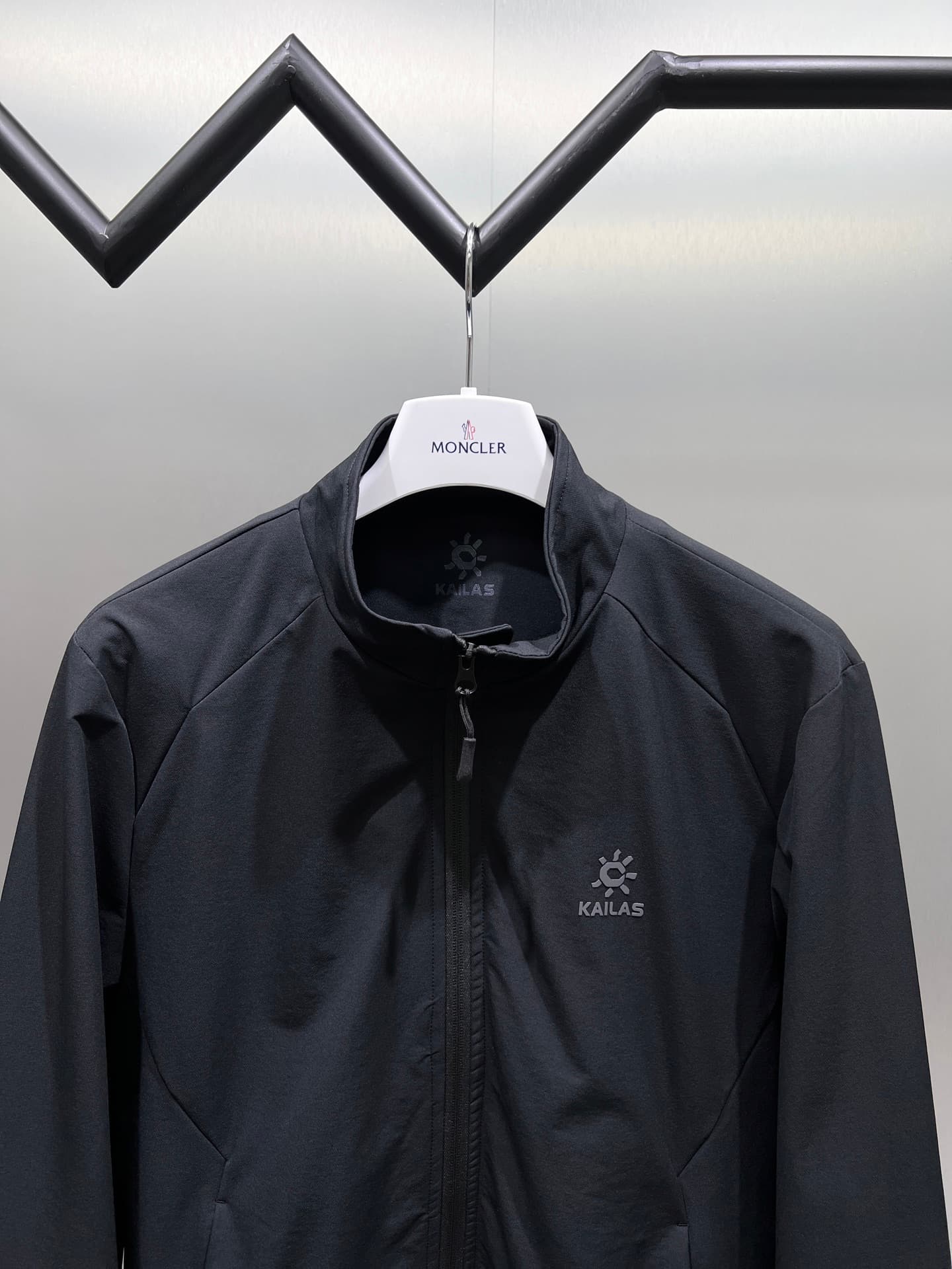 C10286 Kailas🌟 Stand-up Jacket 🔥 Available on the official website ✨ A must-have item. High-end custom-made products with quality that can withstand any test. It provides you with a unique wearing experience! All items go through strict selection processe — image 5