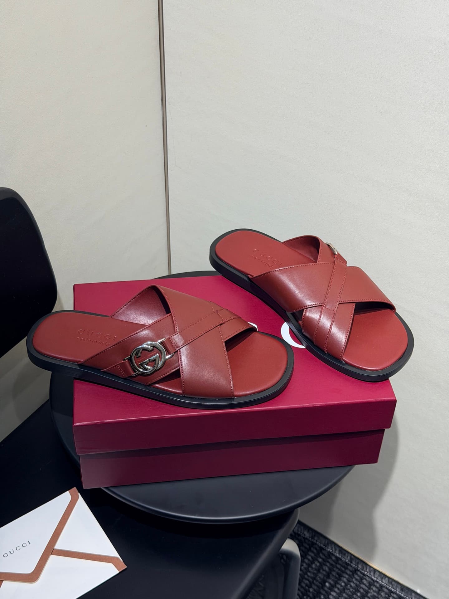 D7062 Men’s sandal slippers and cross-style slippers — image 3