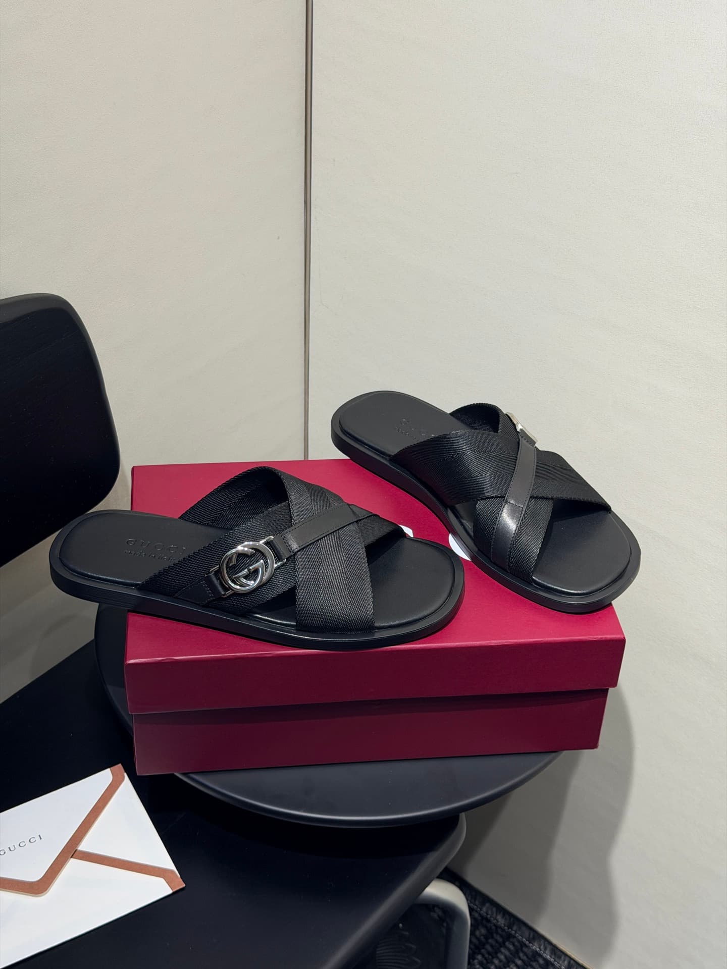 D7061 Men’s sandal shoes, crossed slippers — image 3