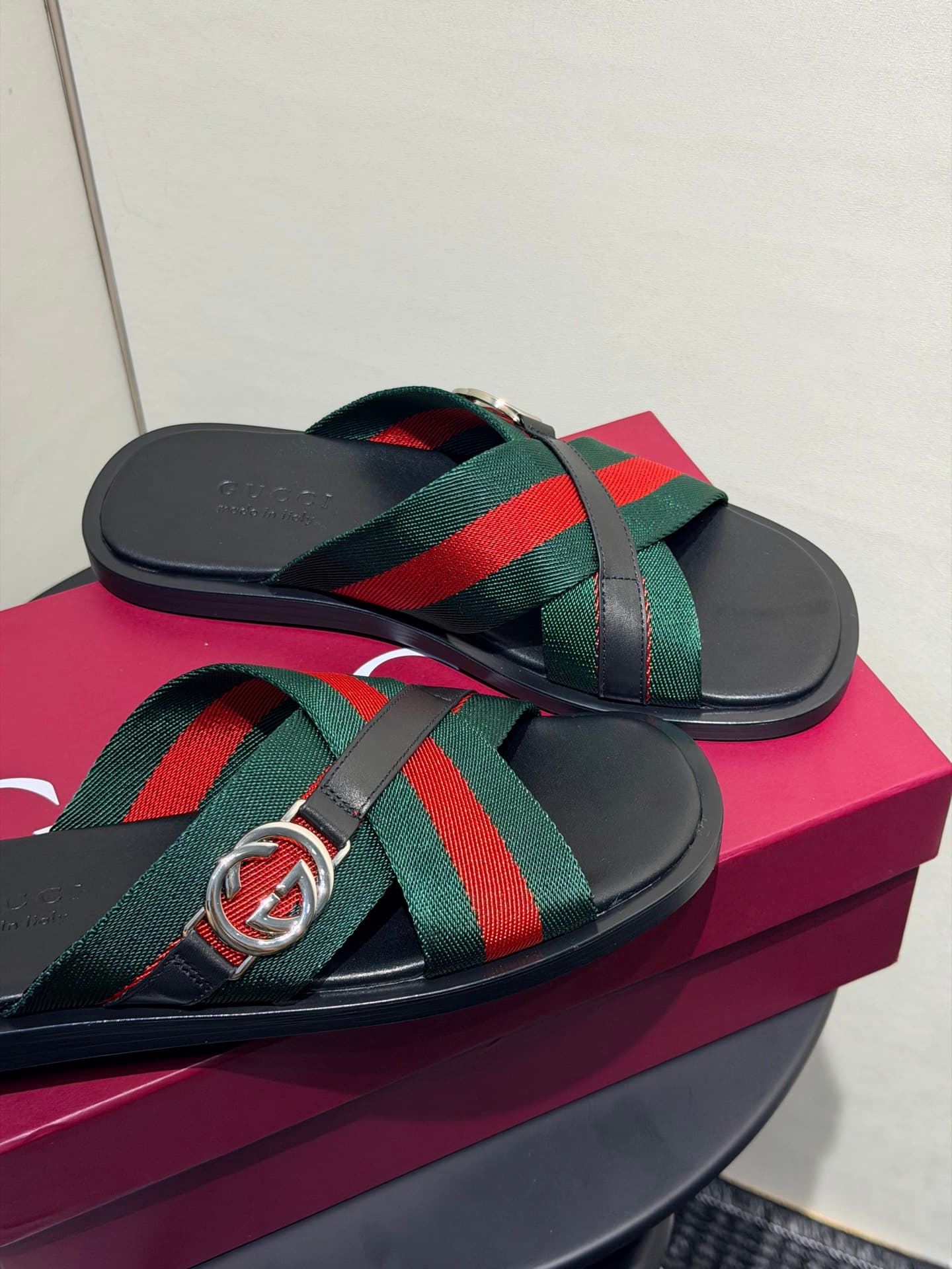 D7059 Men’s sandal-like slippers, crossed slippers — image 6