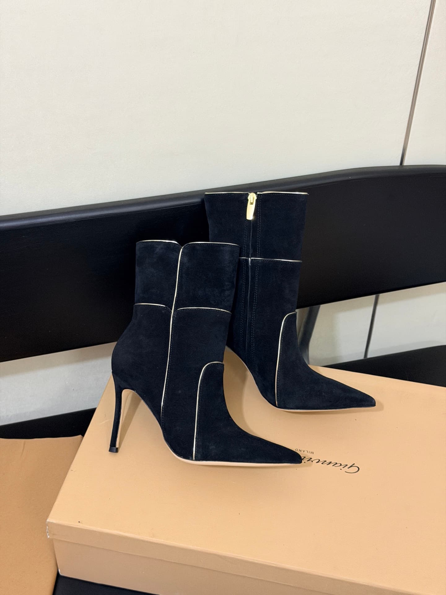 D8790 High-version products are manufactured — image 5