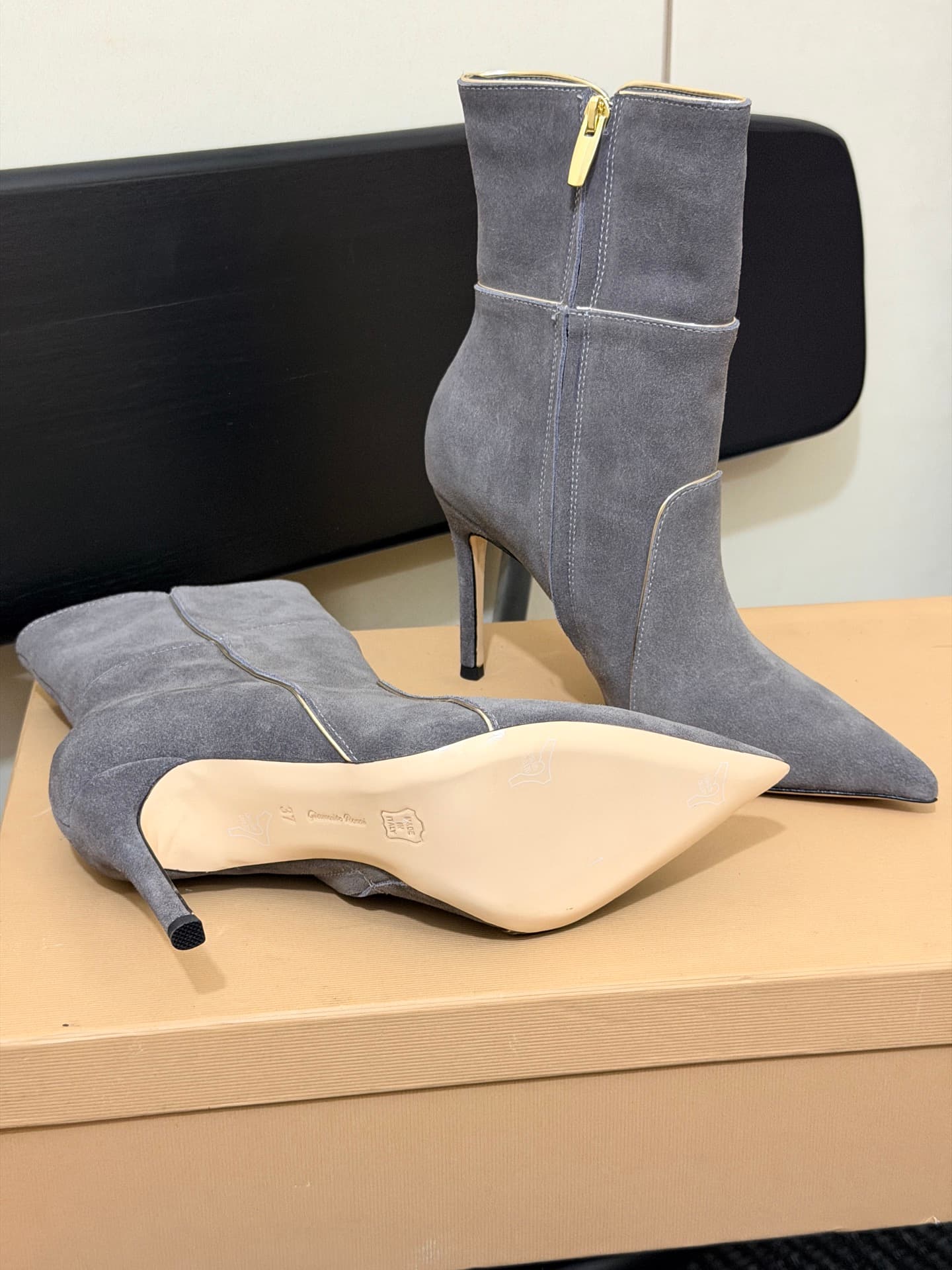 D8787 High-version products are produced in factory. — image 7
