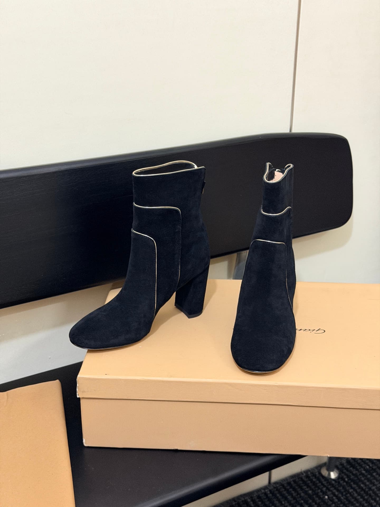 D8786 High-version products are manufactured — image 2