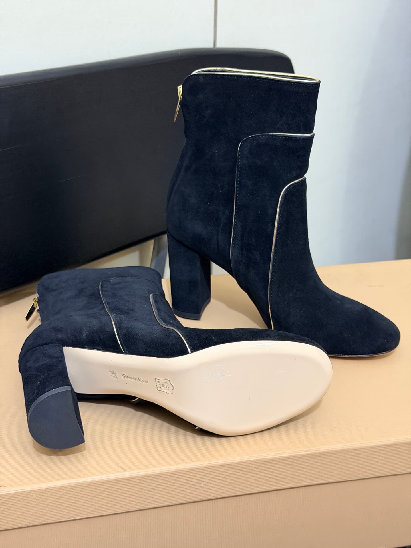 D8786 High-version products are manufactured — image 7
