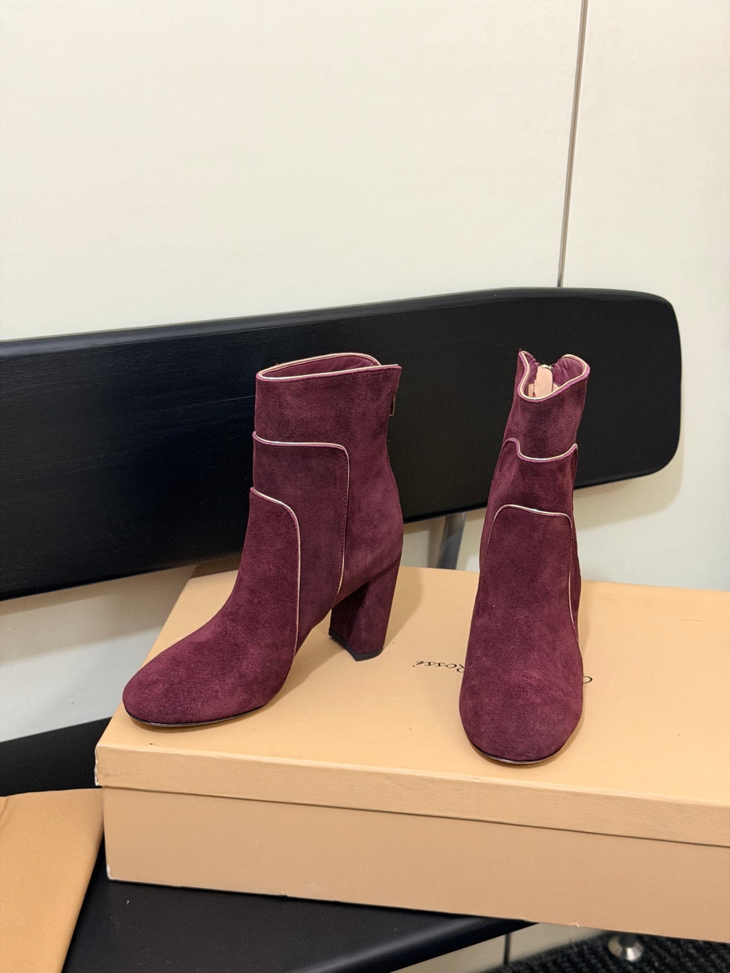 D8782 High-version products are produced at the factory — image 2