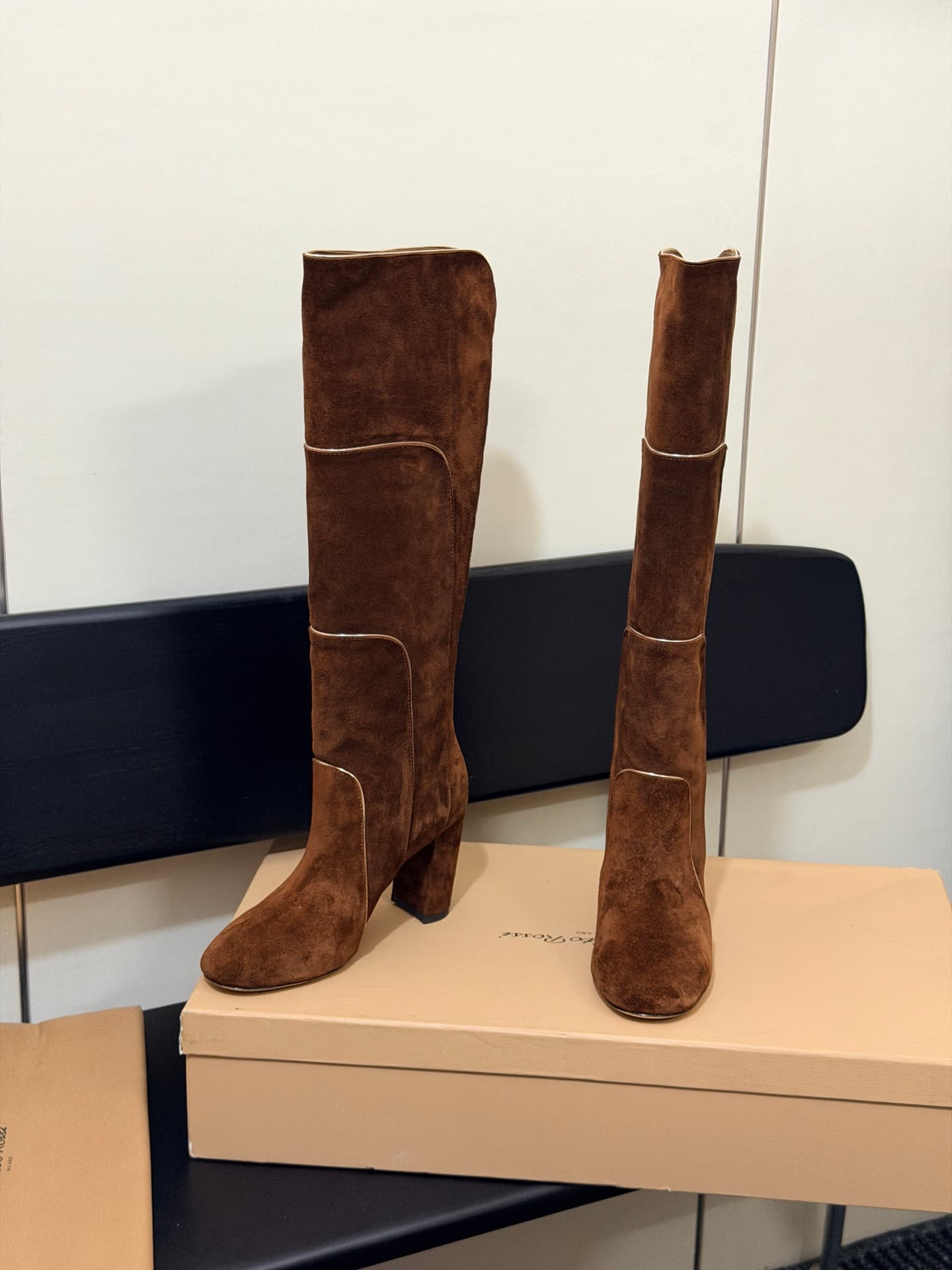D8795 High-version products are produced at the factory — image 2