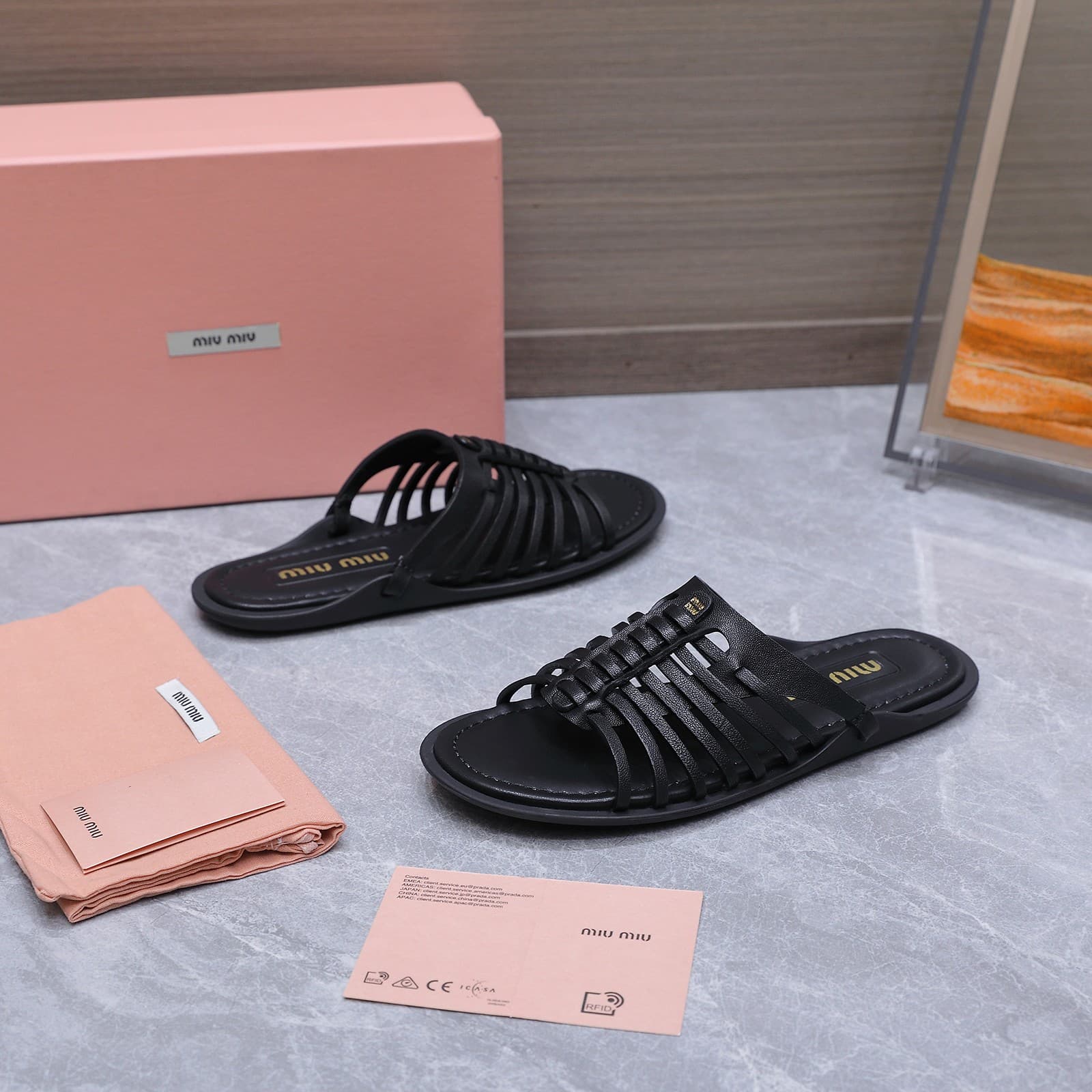 D10621 MIUMIU Vintage/retro knitted upper, open buckle back strap, bare heel sandals — image 4