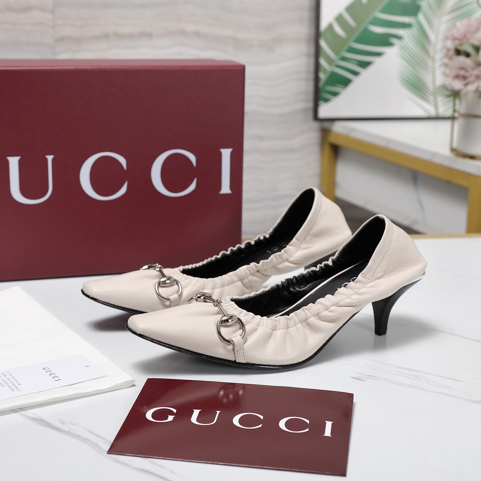 D6917 2026 Early Autumn 🆕 GUCCI High-end Collection – Elastic lace sneakers with low heel, women’s shoes — image 2