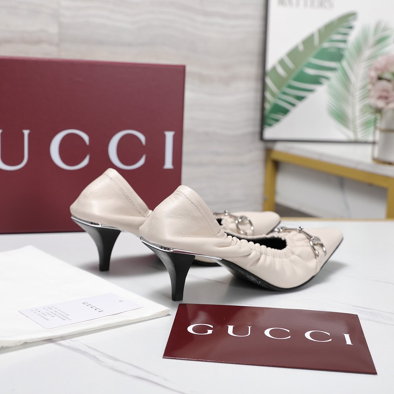 D6917 2026 Early Autumn 🆕 GUCCI High-end Collection – Elastic lace sneakers with low heel, women’s shoes — image 1