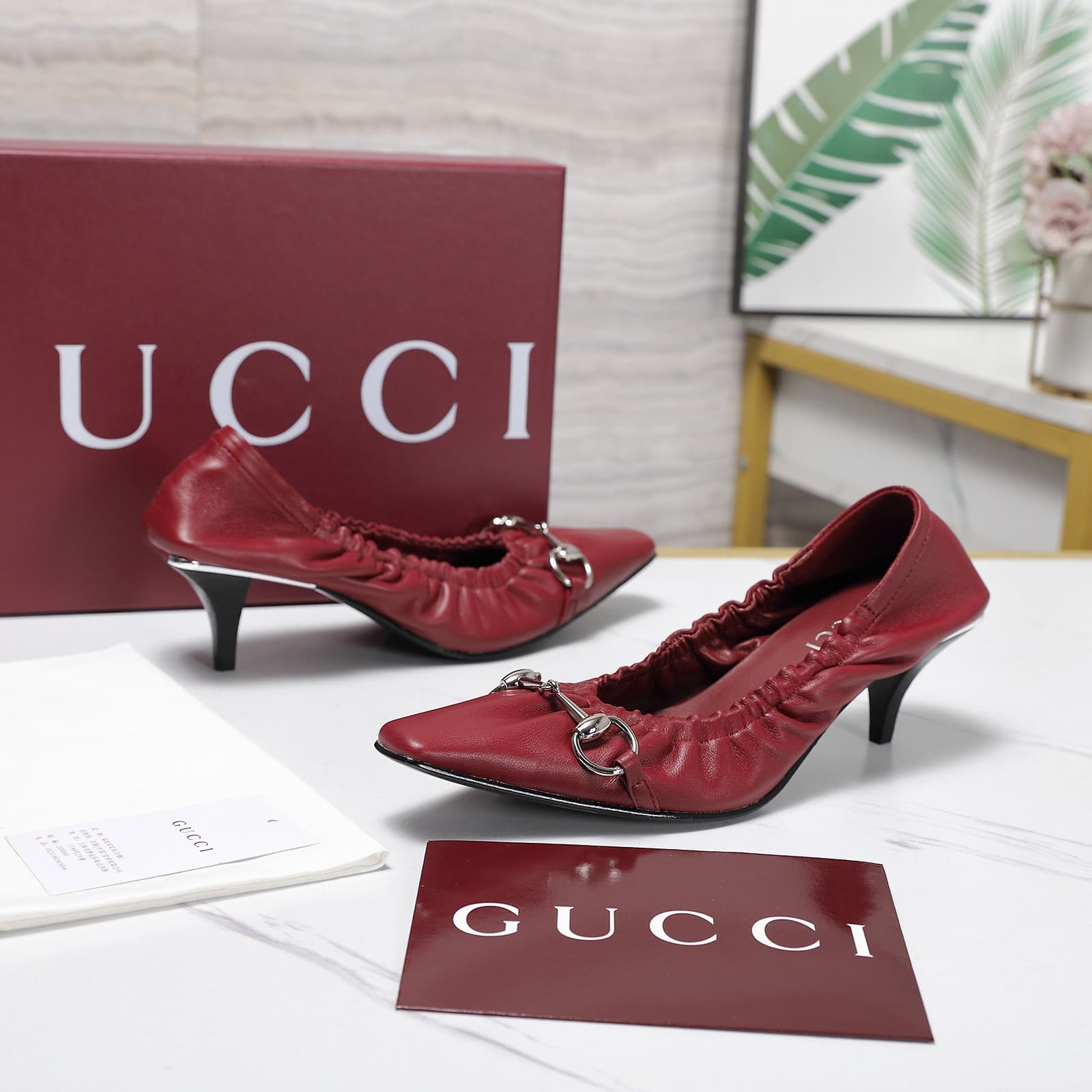 D6918 2026 Early Autumn 🆕 GUCCI High-end Collection – Elastic laces, rubber straps, flexible heels, low-top women’s shoes — image 2