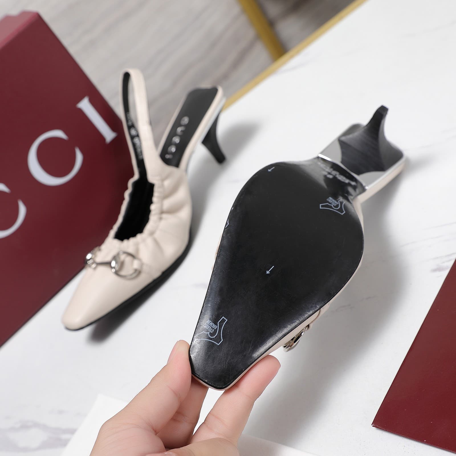 D6914 2026 Early Autumn 🆕 GUCCI High-end Collection – Elastic lace sneakers with low heel, women’s shoes — image 8