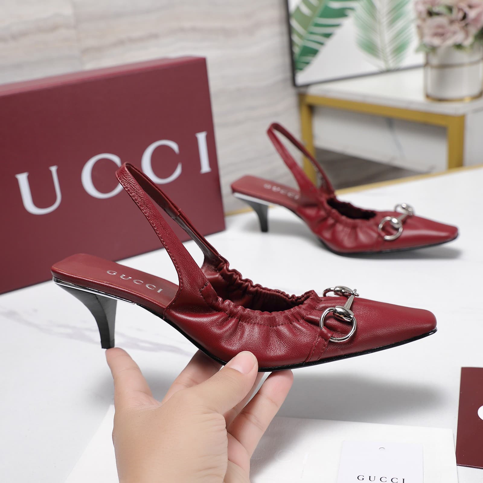 D6913 2026 Early Autumn 🆕 GUCCI High-end Collection – Elastic laces, rubber straps, breathable low-top women’s shoes — image 5