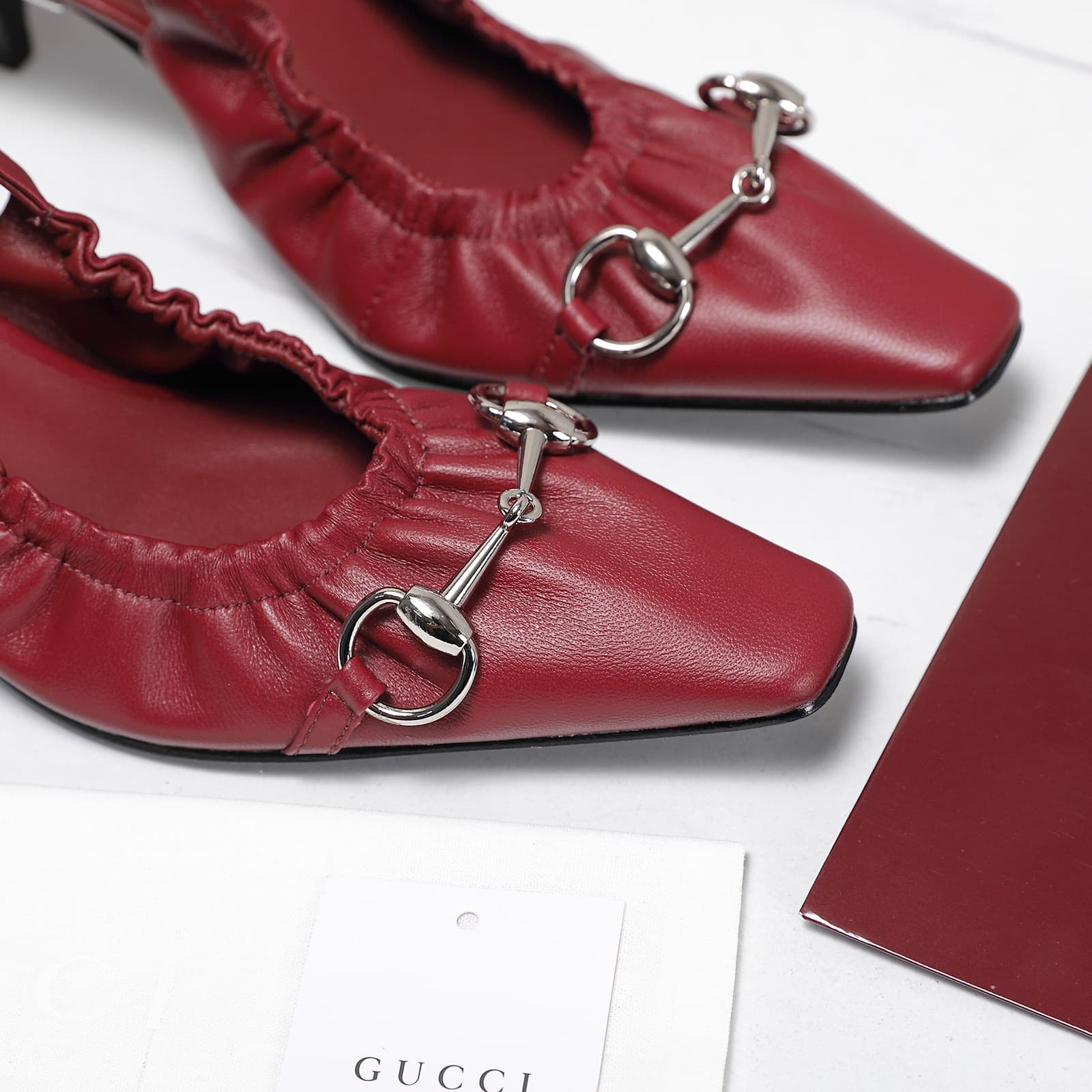 D6913 2026 Early Autumn 🆕 GUCCI High-end Collection – Elastic laces, rubber straps, breathable low-top women’s shoes — image 4