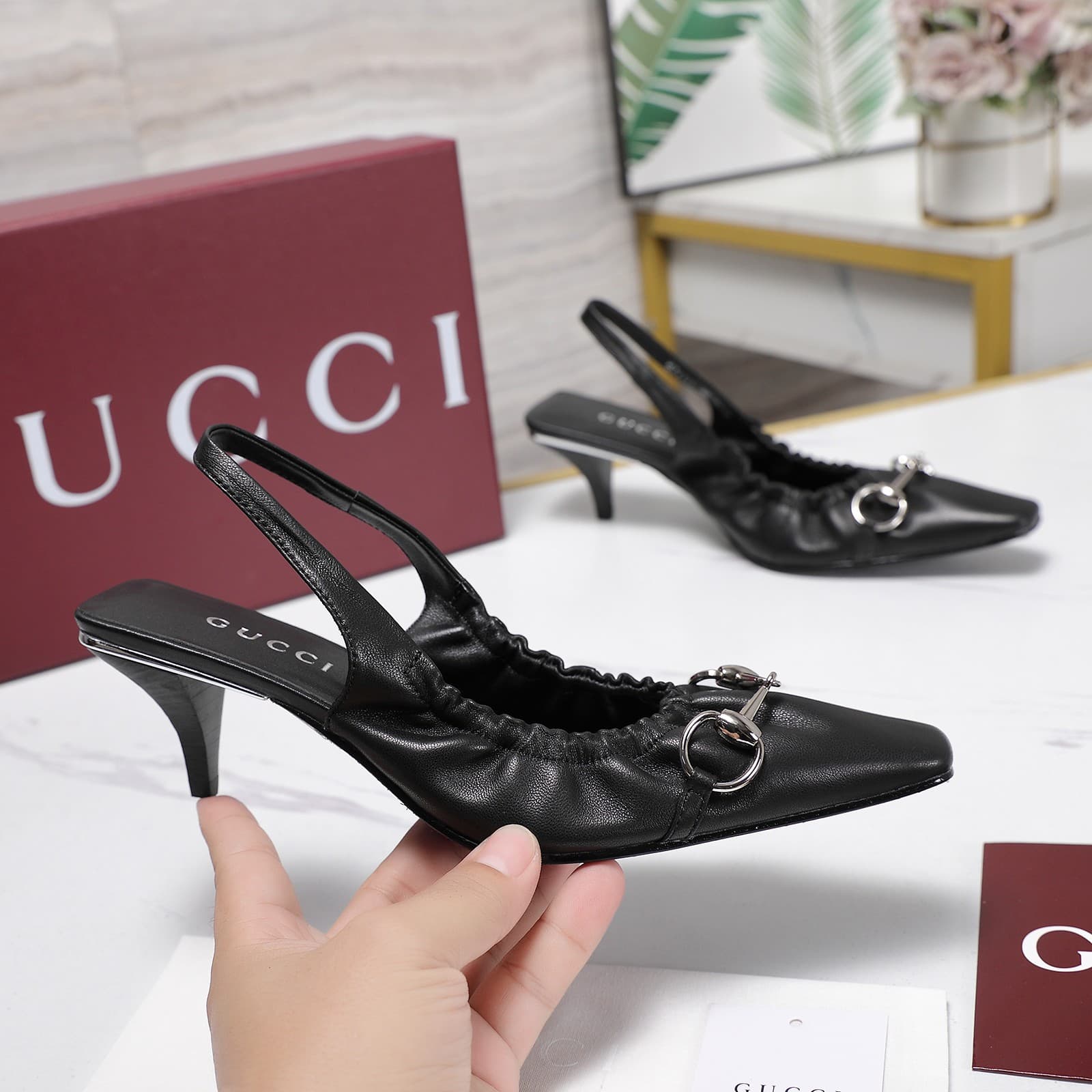 D6912 2026 Early Autumn 🆕 GUCCI High-End Collection – Elastic laces, rubber straps, breathable sandals with a low heel for women — image 8