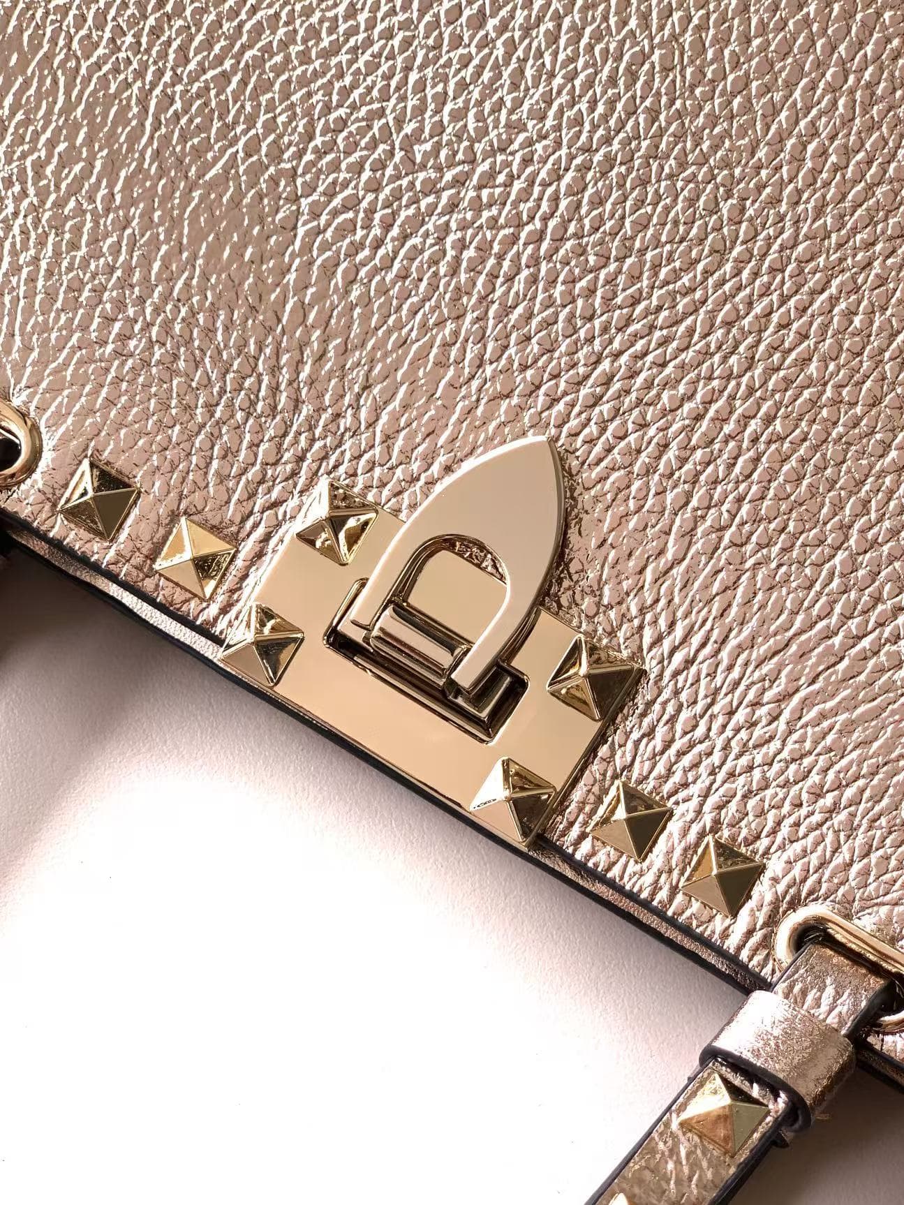 C8221 New products launched (large size) — image 5