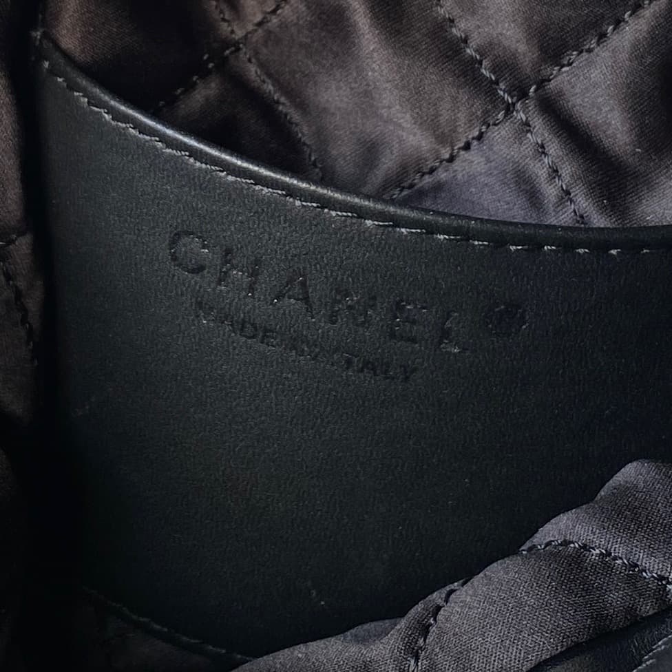 C756 Gradient Chane1🌐24💠AS3980🥰 Chanel’s mini22 hits the heart — image 8