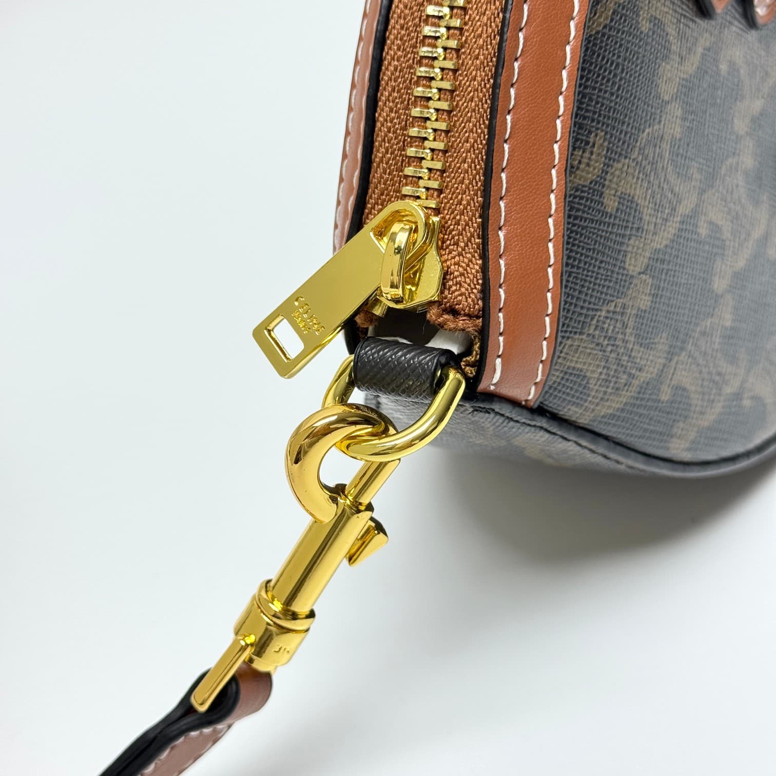 C432 . New OVAL BAG model! — image 6