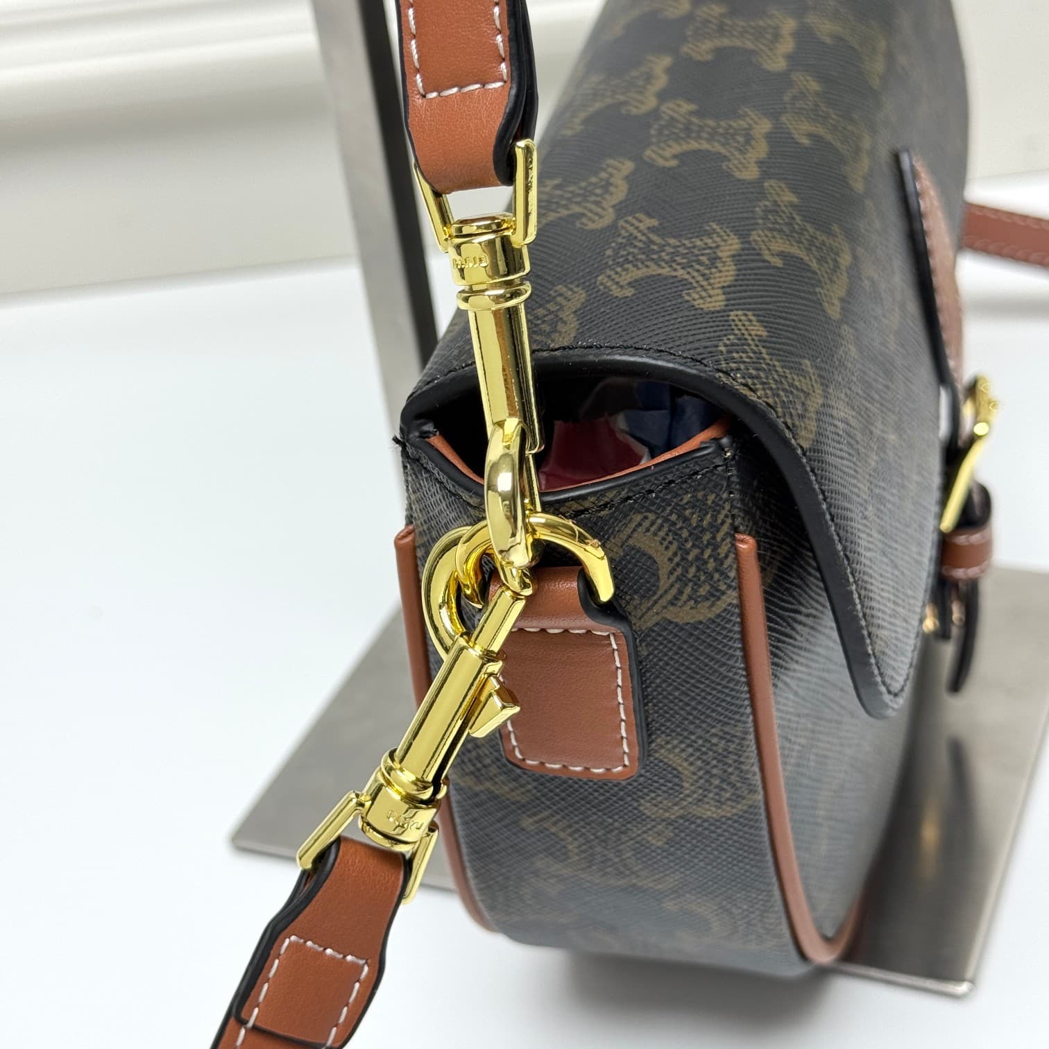 C425 New Folco saddlebag model — image 4