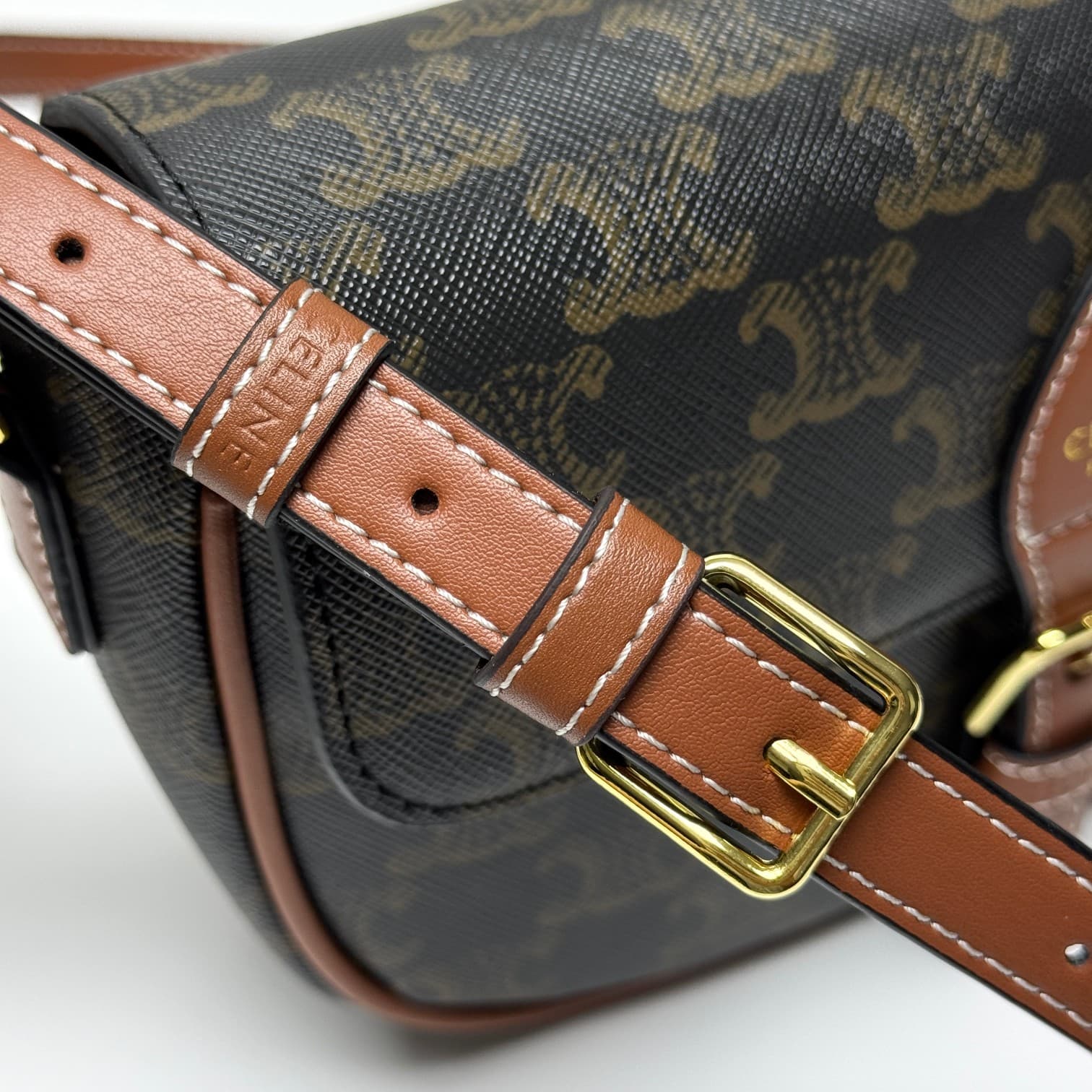 C425 New Folco saddlebag model — image 8