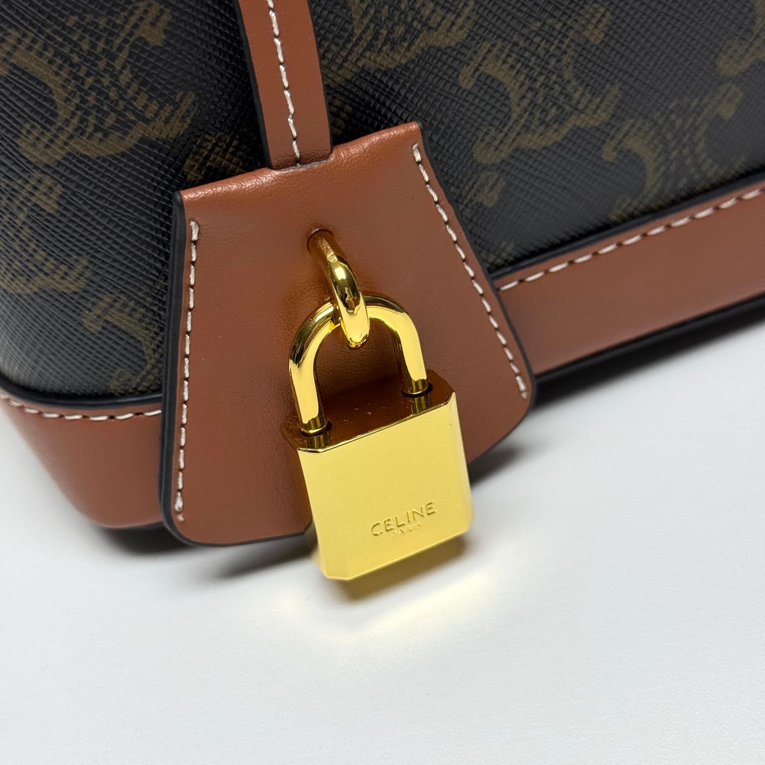 C414 CE VANITY makeup bag 👛 — image 4