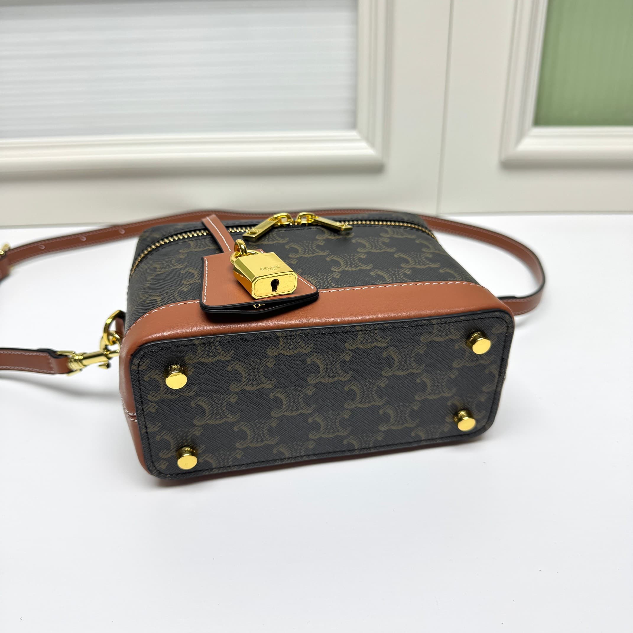 C414 CE VANITY makeup bag 👛 — image 8