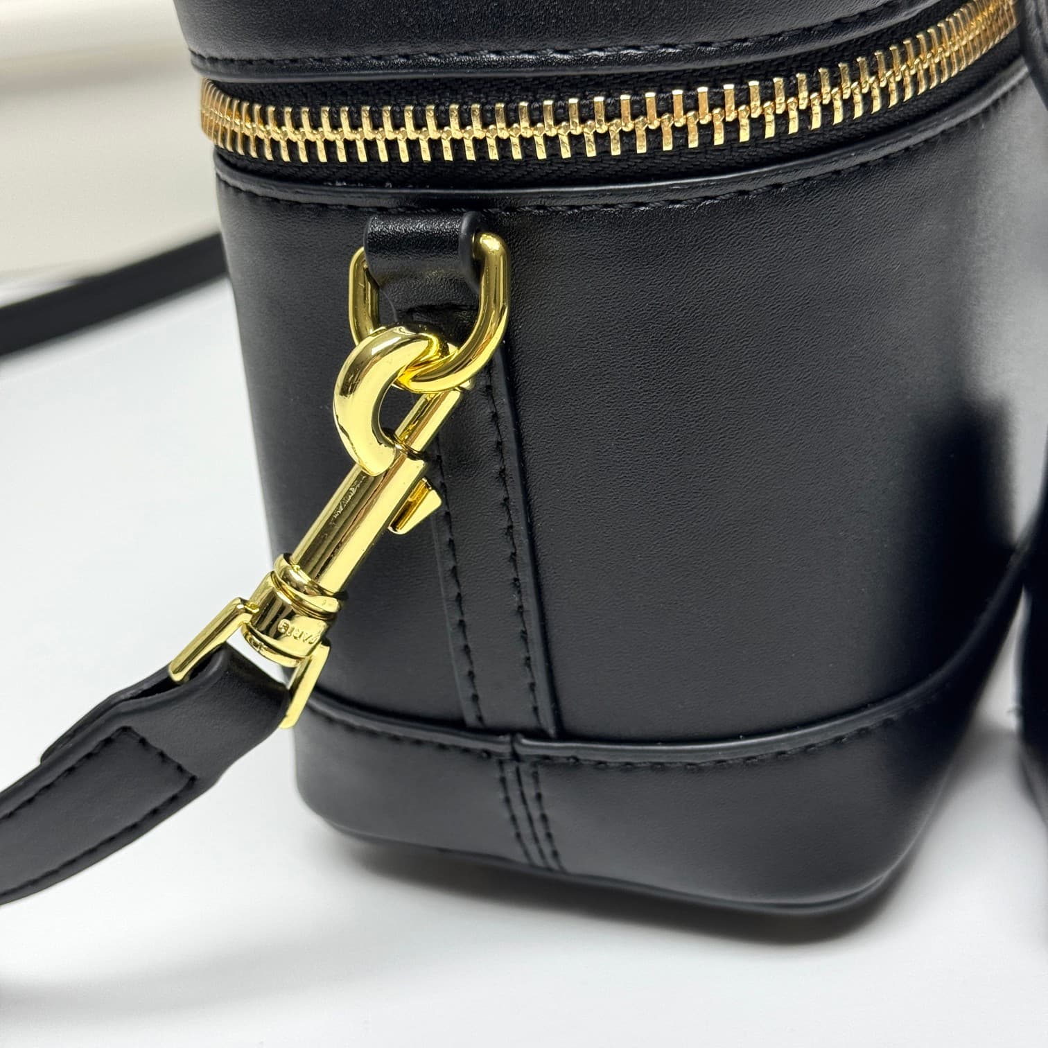 C412 CE VANITY makeup bag 👛 — image 6