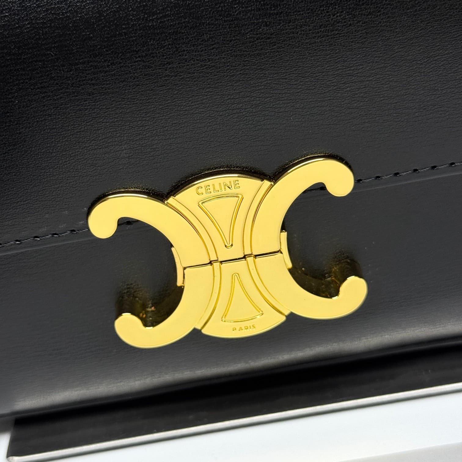 C435 Triomphe triumphal arch underarm bag — image 2