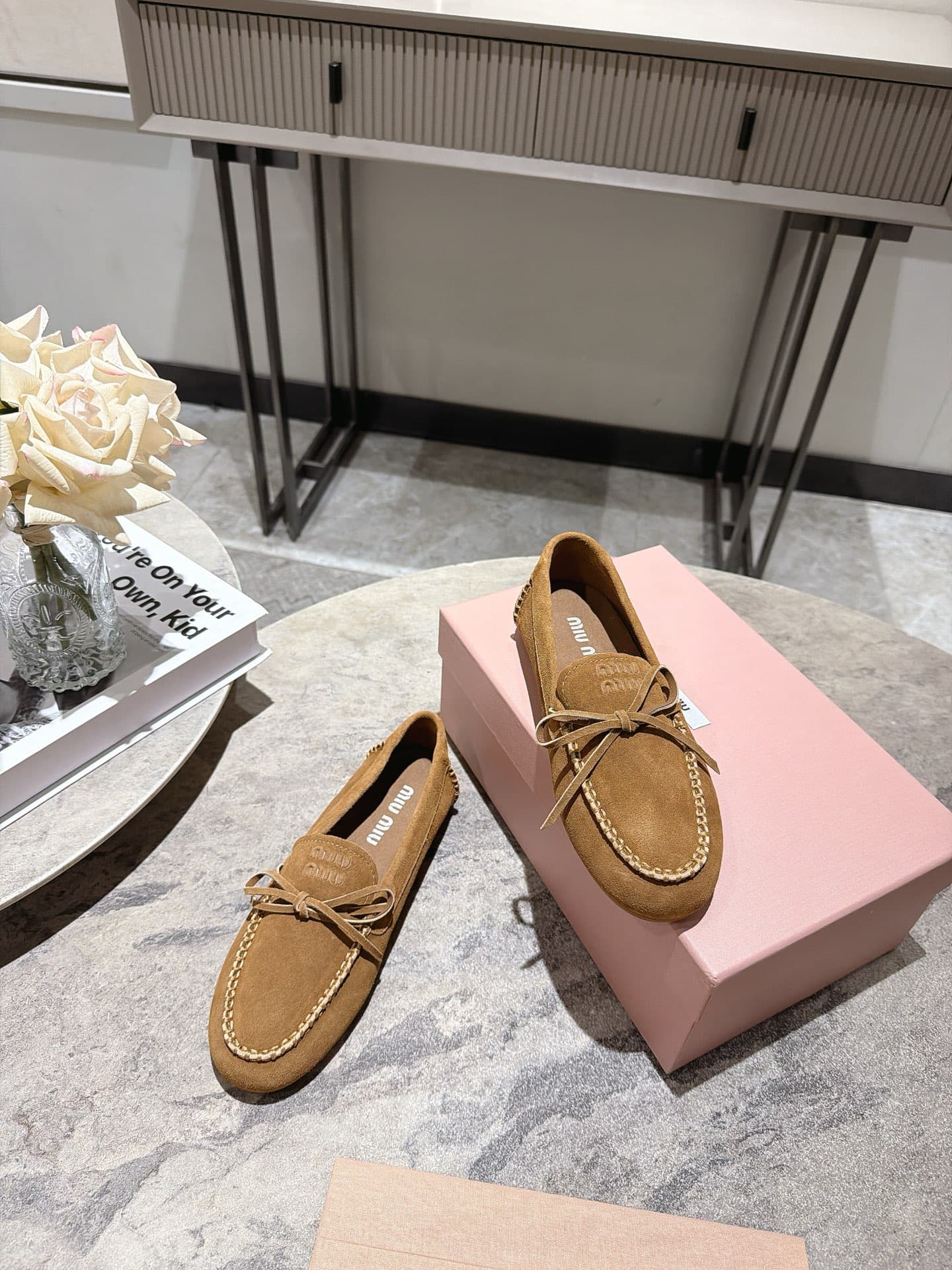 D10632 Miumiu 26 Vintage/Retro new spring collection with vintage bow Leif shoes 🎉🎉 — image 6