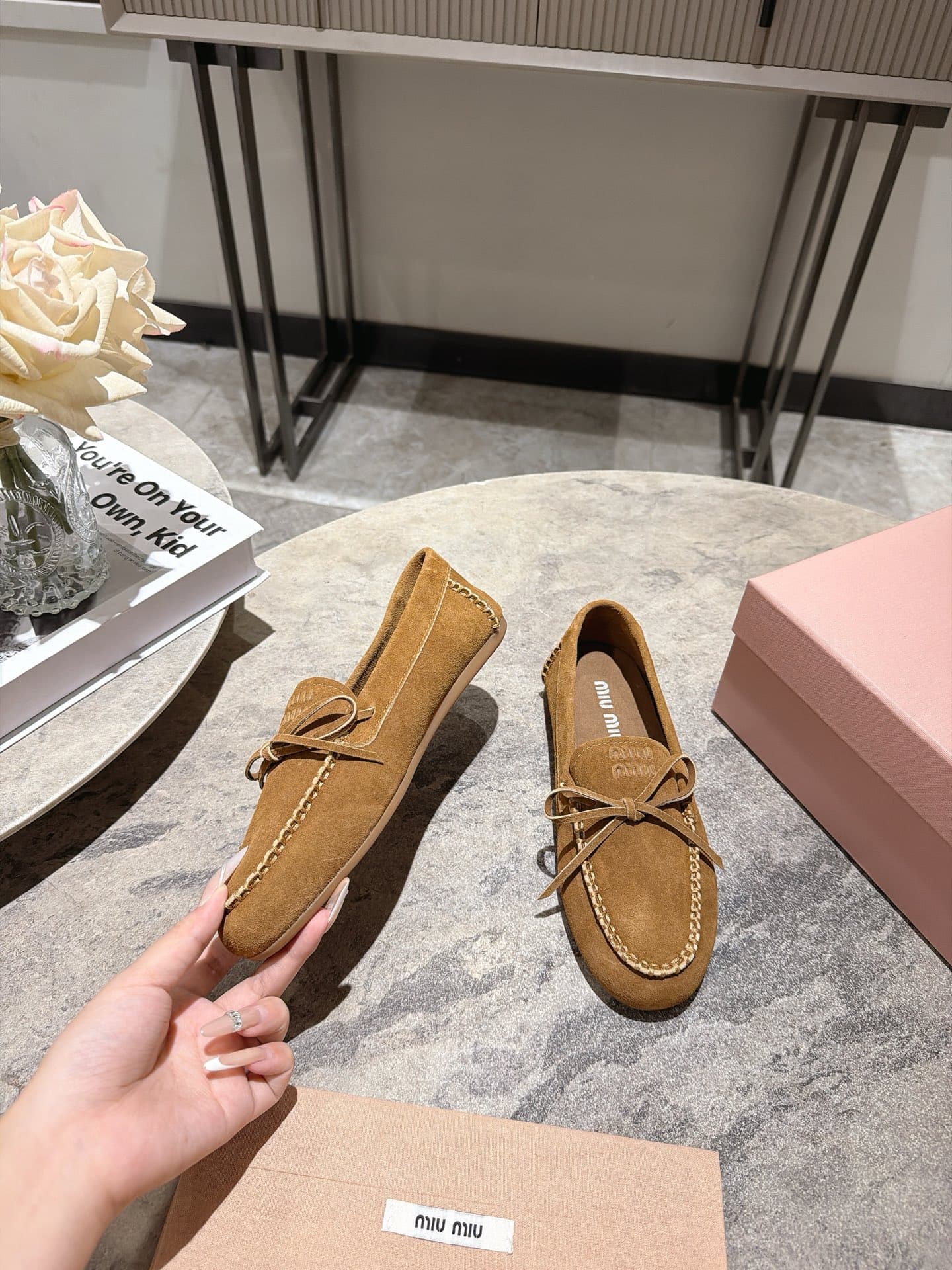 D10632 Miumiu 26 Vintage/Retro new spring collection with vintage bow Leif shoes 🎉🎉 — image 3