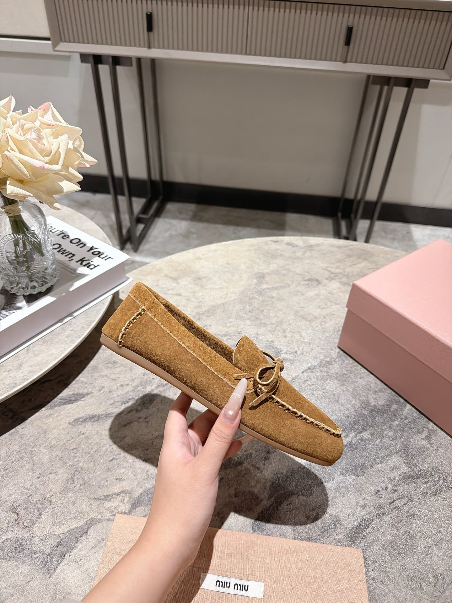 D10632 Miumiu 26 Vintage/Retro new spring collection with vintage bow Leif shoes 🎉🎉 — image 4