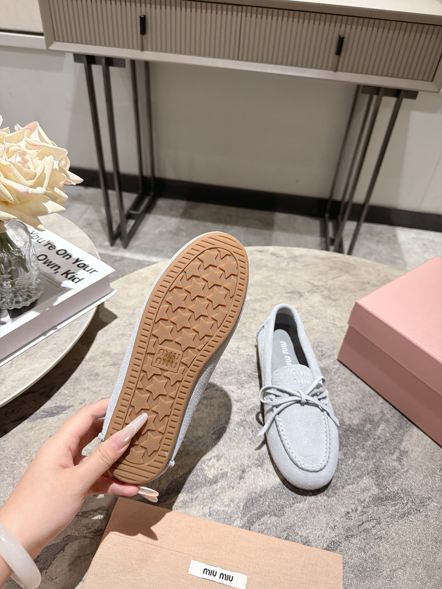 D10630 Miumiu 26 Vintage/Retro Spring/Summer New Design with Vintage Bow Leif Shoes 🎉🎉 — image 8
