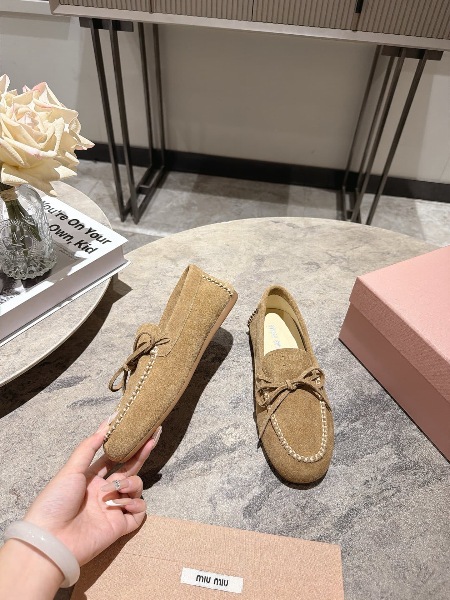 D10629 Miumiu 26 Vintage/Retro New Spring/Summer Bowlace Loafers 🎉🎉 — image 3