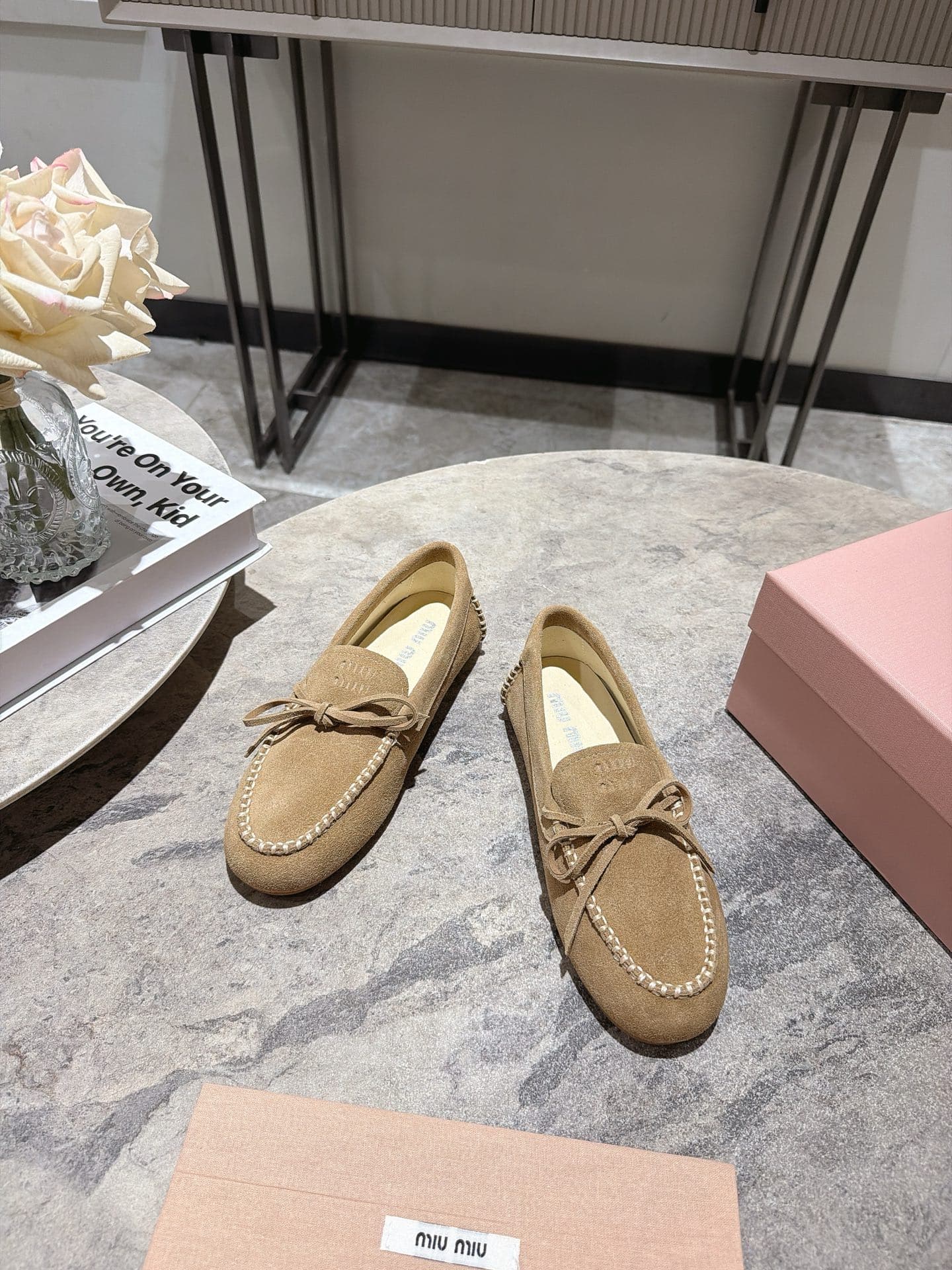 D10629 Miumiu 26 Vintage/Retro New Spring/Summer Bowlace Loafers 🎉🎉 — image 2
