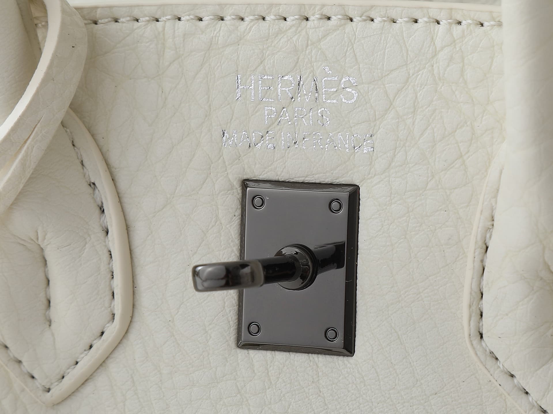 C4836 New version of 11925 – upgraded version of the original model. Hermès platinum elephant pattern: beige color. It’s a high-end women’s casual briefcase, similar to those available at official stores. It’s a crossbody bag with extremely fine and elega — image 8